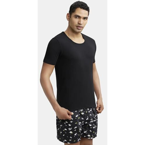 Jockey 2605 Men's Soft Touch Microfiber Elastane Stretch Half Sleeve Thermal Undershirt With Stay Warm Technology_Black_L