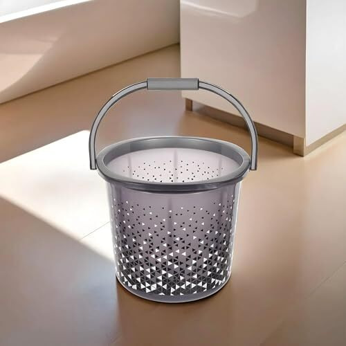 Kuber Industries Multiuses Tinted Print Plastic Bucket With Handle, 18 Litre (Black)-46Km0333,Standard
