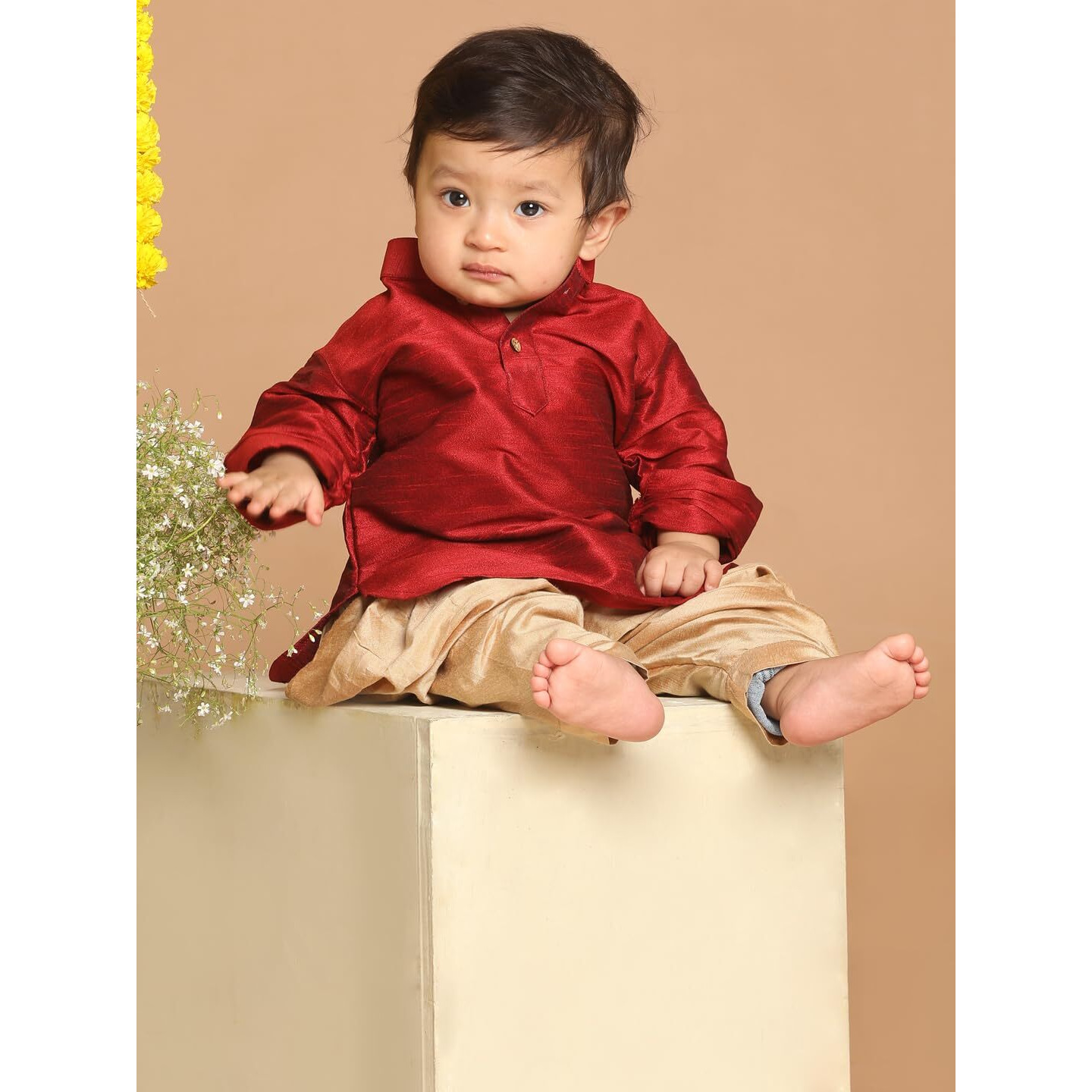 VASTRAMAY Infant Boys Maroon and Rose Gold Silk Blend Kurta and Dhoti Set_VSHISBUK001MAnCDRG_14