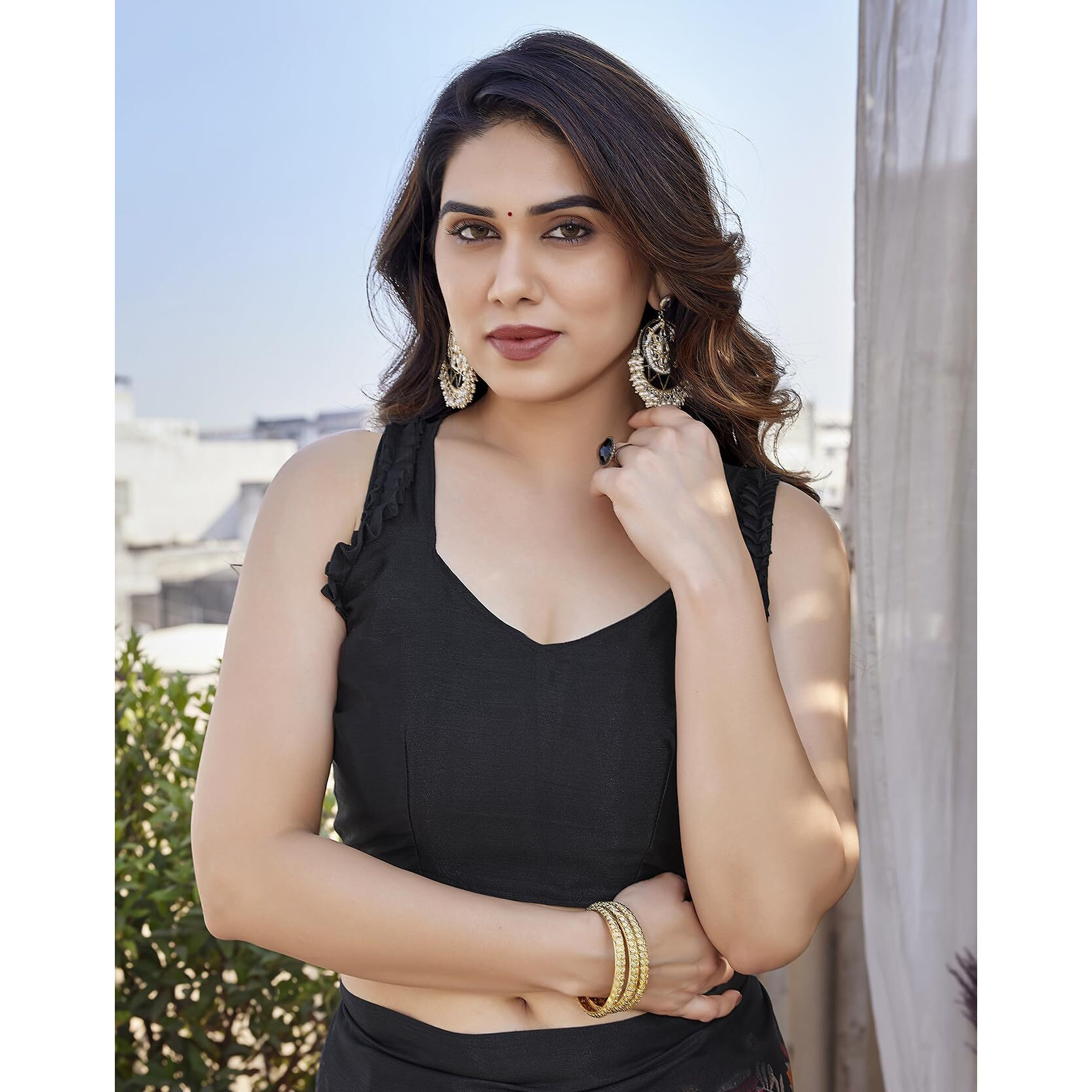 Yashika Women's Elegant Chiffon Saree Set with Matching Blouse - Unveiling Timeless Style and Grace in Every Draped Detail Perfect for Special Occasions (AZ-YS-P1-SHALINI BLACK)