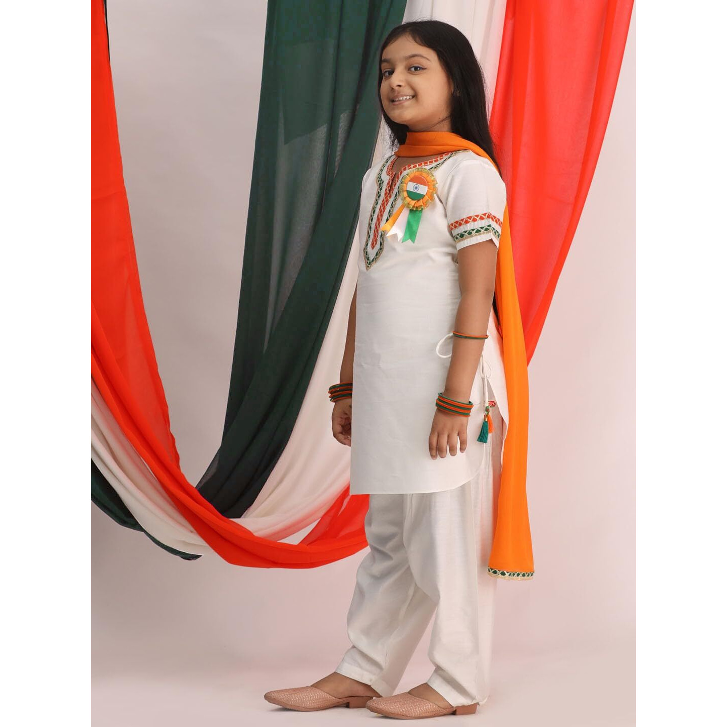 VASTRAMAY Girls' White Kurta and Patiala Set with Dupatta, Elegant Ethnic Wear for Republic Day, Festive Celebrations, and Casual Events