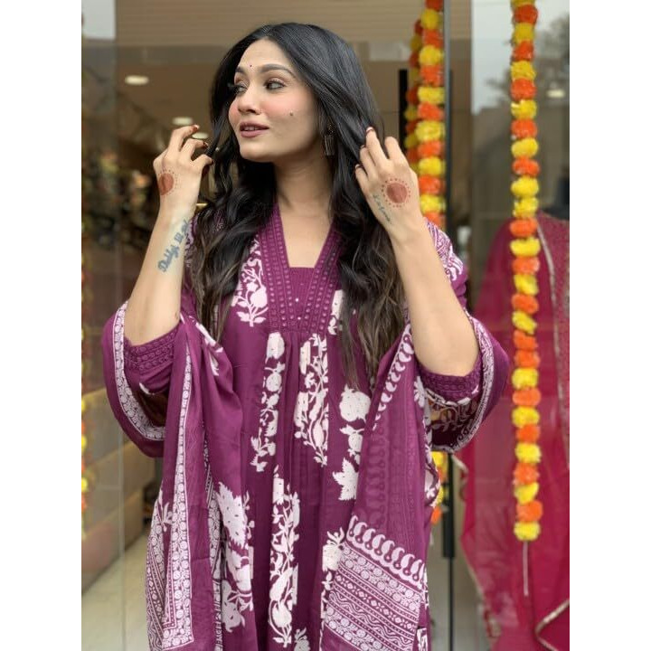 KLOSIA Women Printed A-Line Kurta and Pant with Dupatta (in, Alpha, M, Wine)