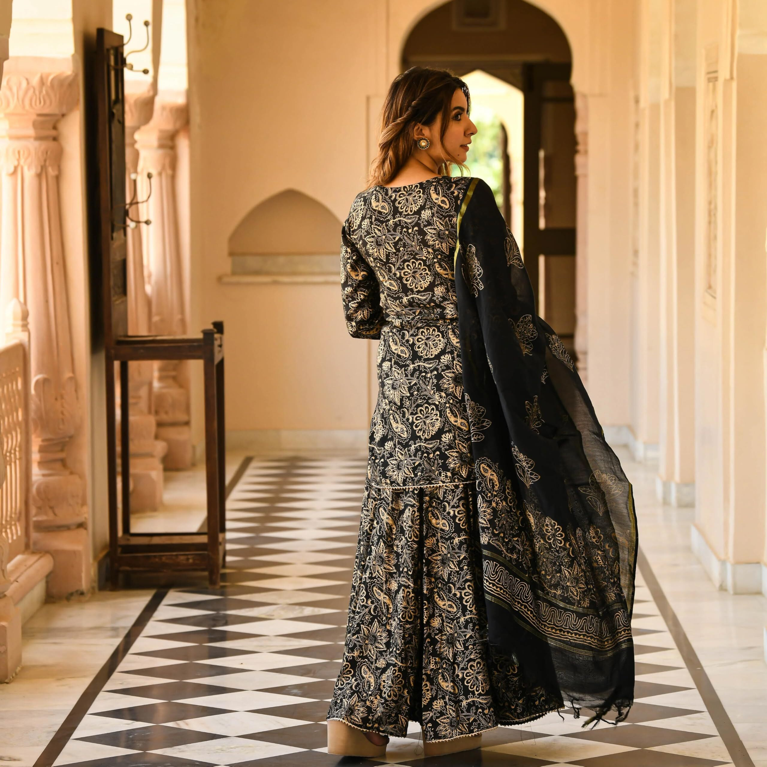 ANNI DESIGNER Women's Rayon Blend Straight Printed Kurta with Sharara & Dupatta (NIRANJANA Black_XXL_Black_XX-Large), Straight Fit
