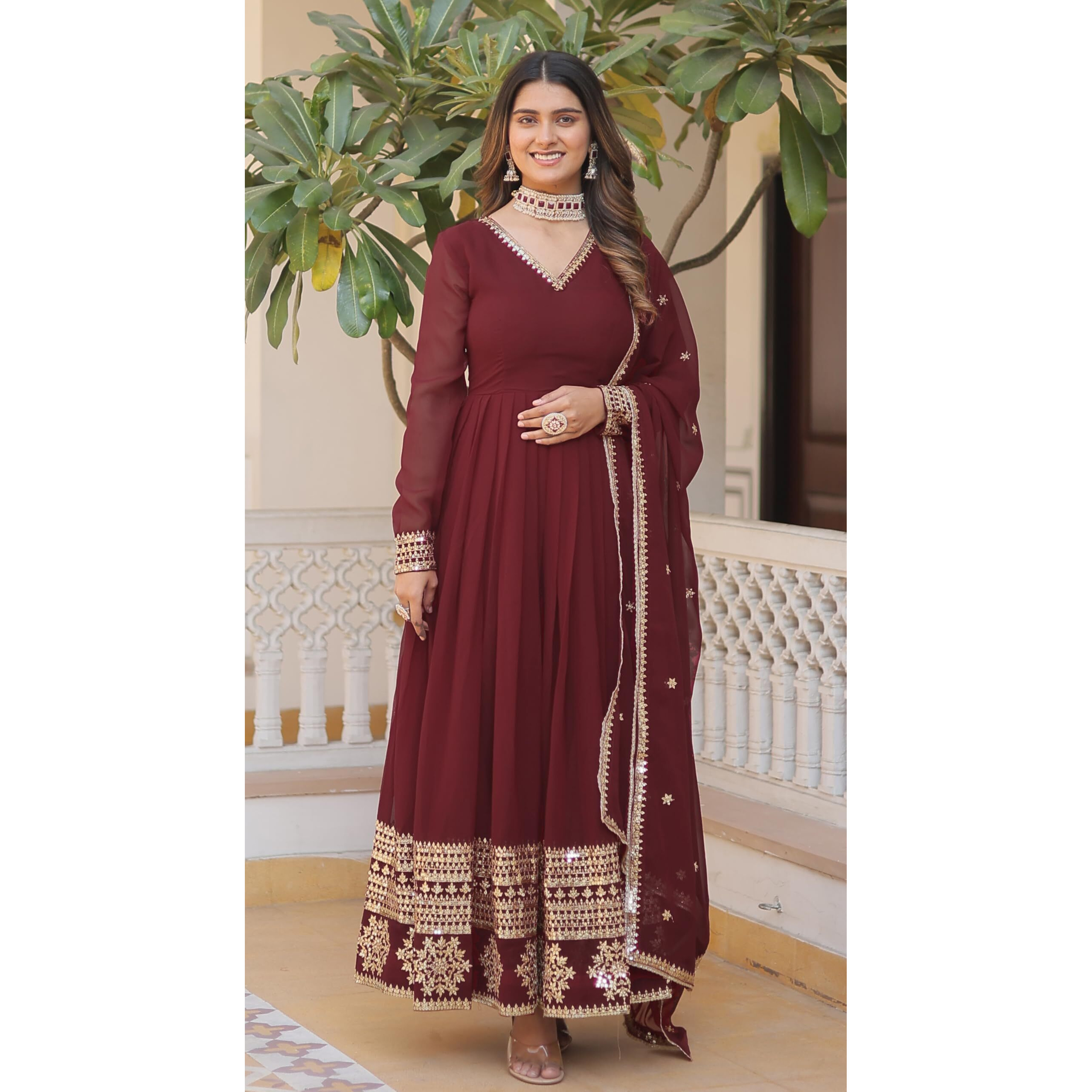 Wedani Faux Georgette Embroidered Anarkali Kurta Set for Womens (in, Alpha, S, Regular, Maroon)