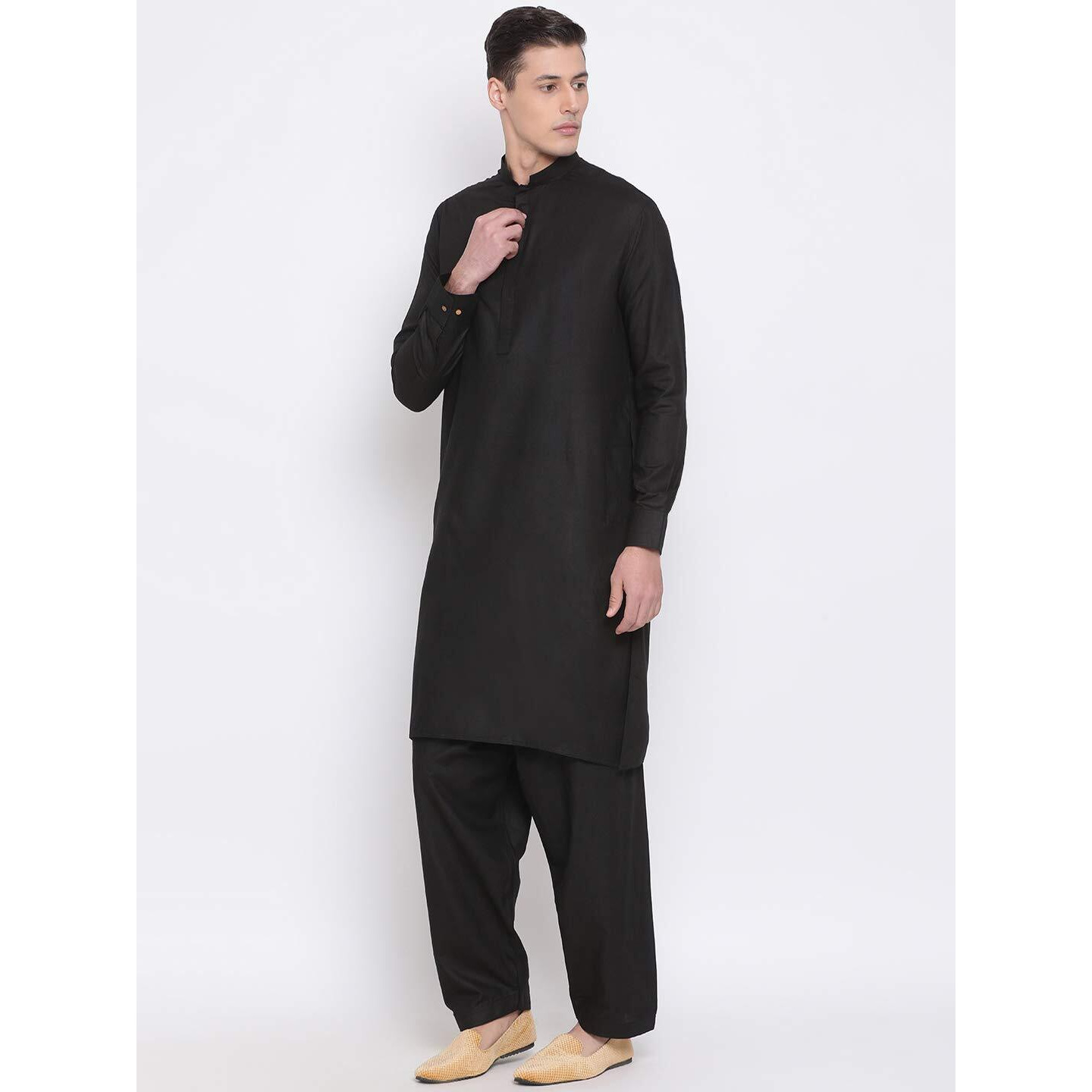 VASTRAMAY Men's Black Cotton Blend Kurta Pyjama Set_VASMK096BLnP_40