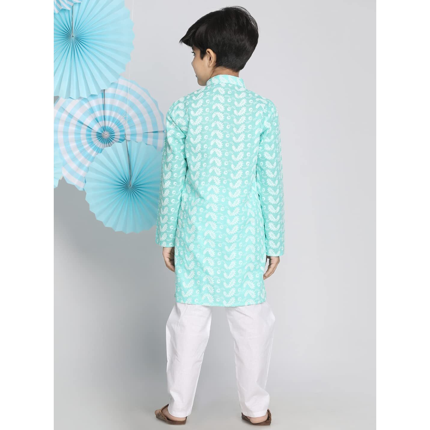 VASTRAMAY Boys' Cotton Kurta Pyjama Set with Lucknowi Chikankari Embroidery, Full Sleeves & Mandarin Collar  Perfect For Ethnic & Festive Occasions