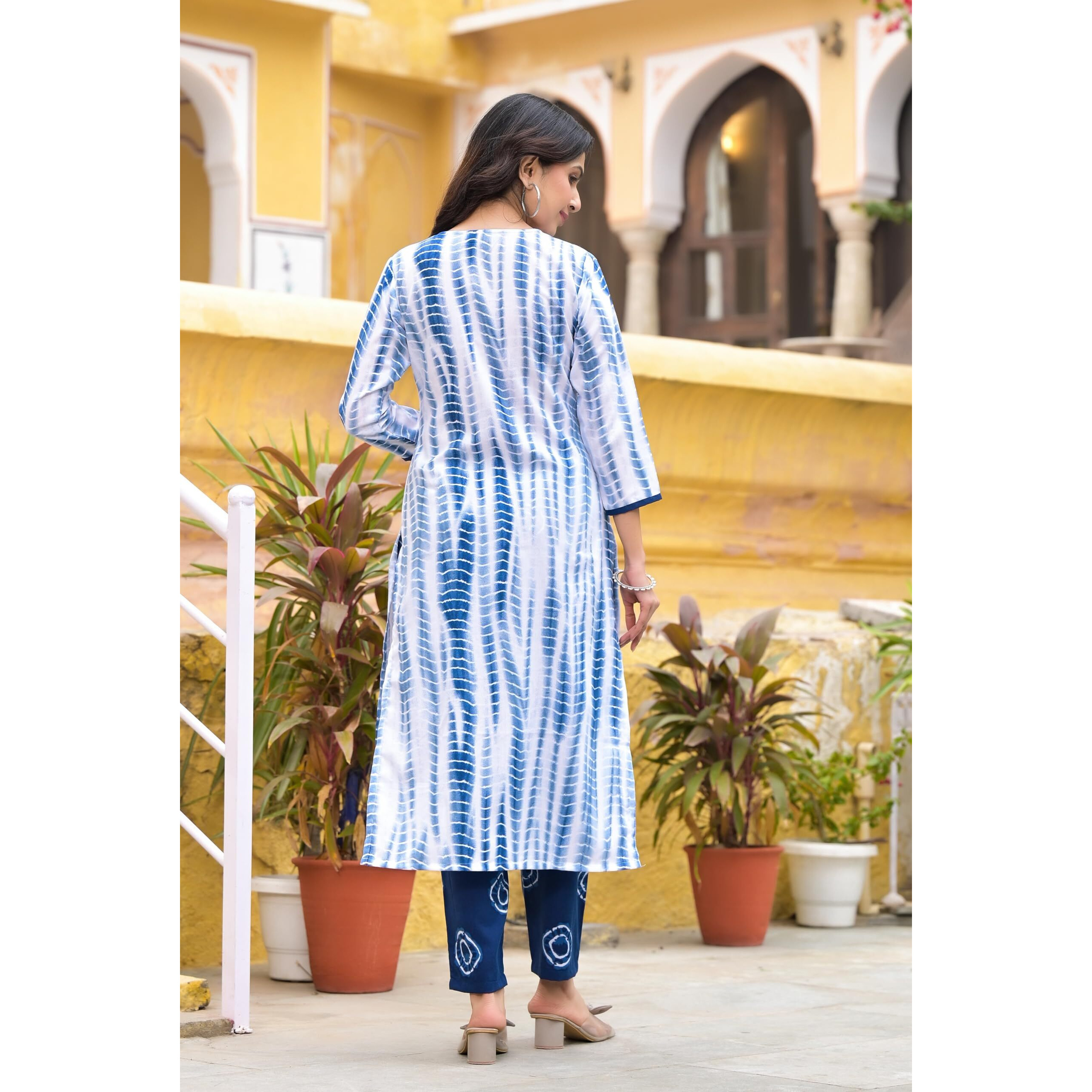 KLOSIA Women Straight Printed Kurta and Pant Set with Dupatta | Ethnic Set | Dupatta Set | Suit Set | Kurta Set | Wedding Suit | (Small) Navy Blue
