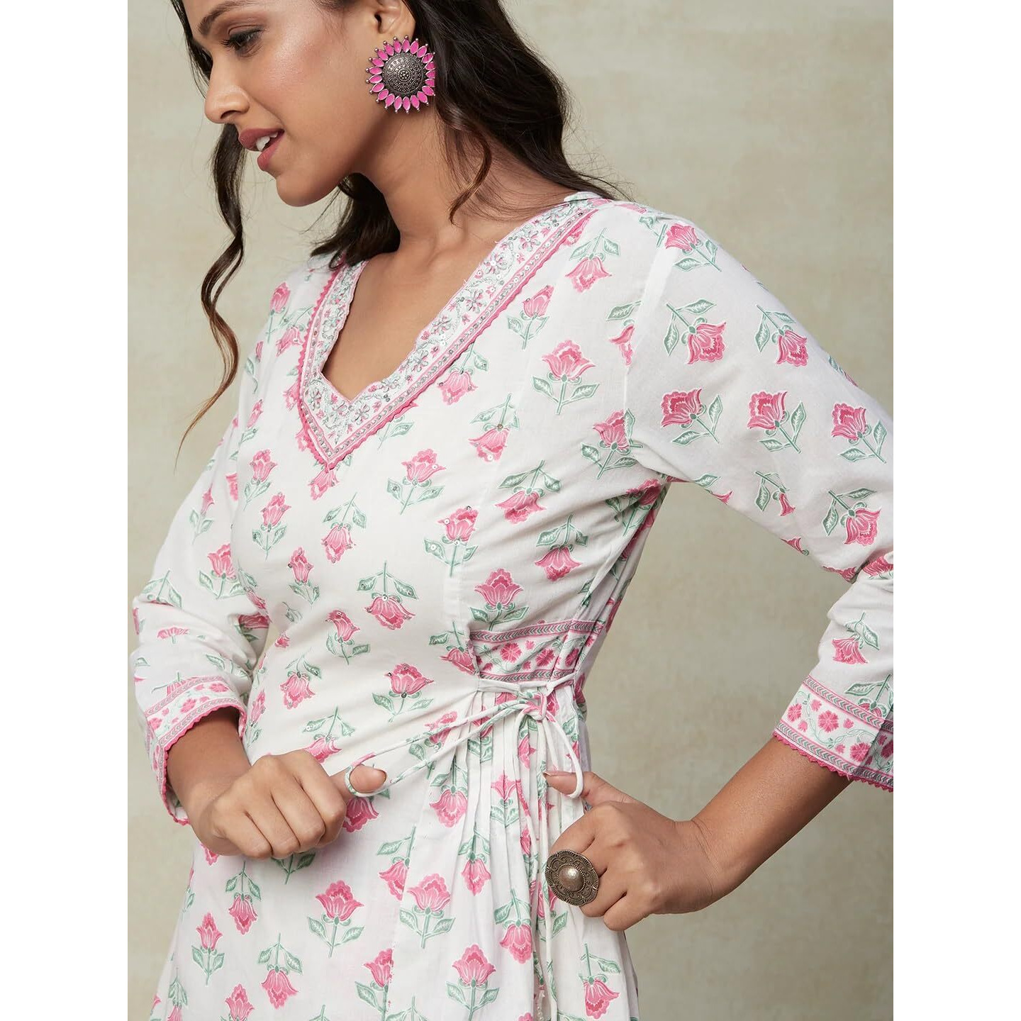 KLOSIA Women Block Printed Kurta and Pant with Dupatta Set (Large) White