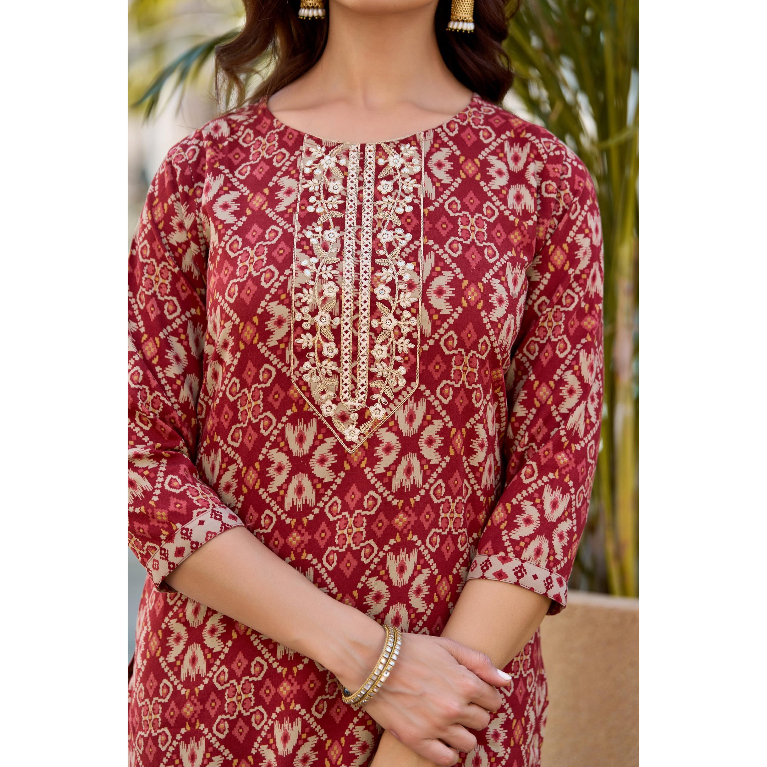 KLOSIA Women Straight Embroidery Viscose Kurta and Pant Set with Dupatta | Ethnic Set | Dupatta Set | Suit Set | Kurta Set | (Large) Maroon