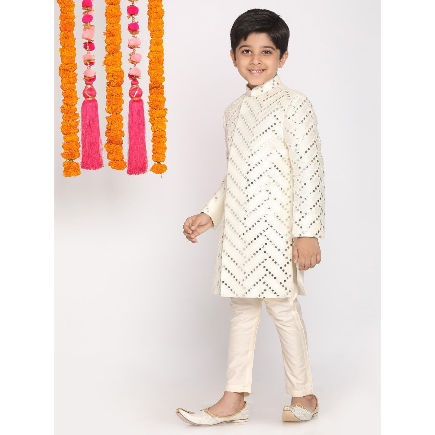 VASTRAMAY Boys' Cream and White Indowestern Set_VASBIW026CRnPANT002CR_26