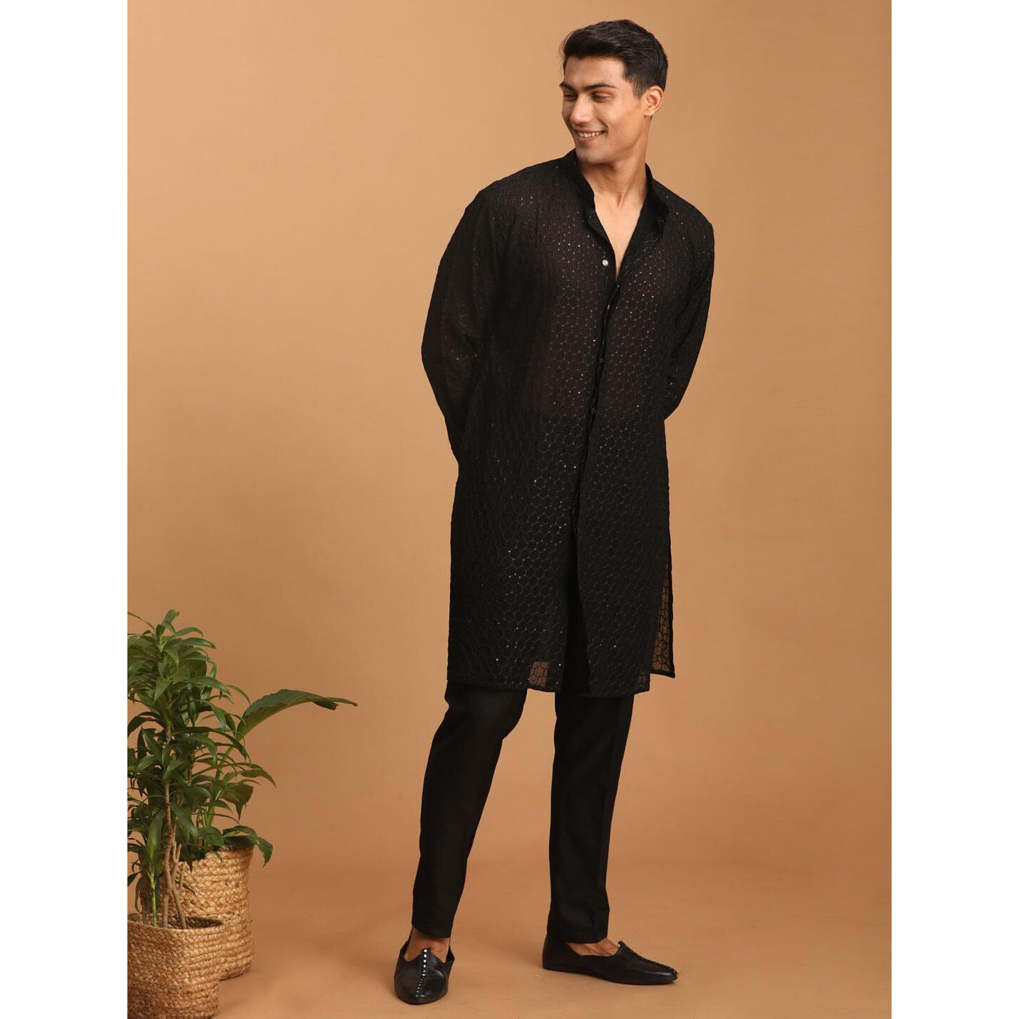 VASTRAMAY Men's Black Georgette Kurta Pyjama Set