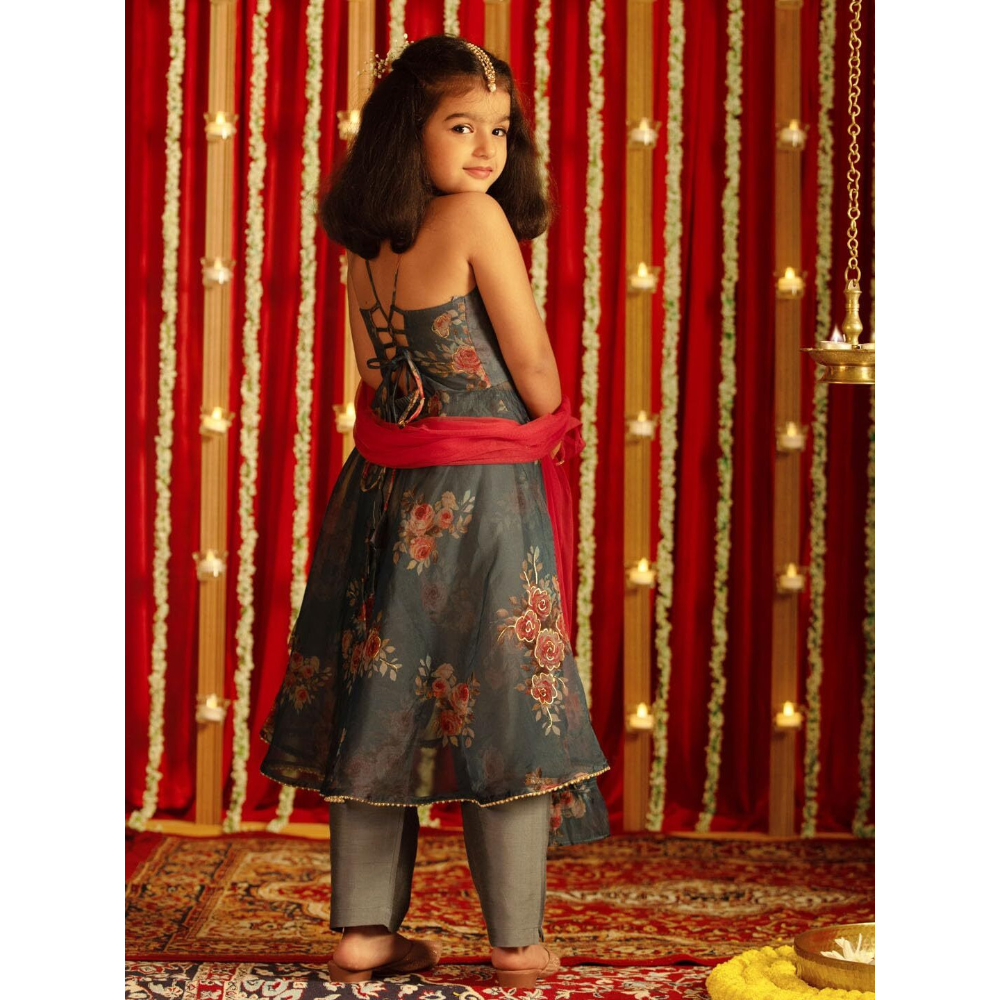 VASTRAMAY Girls' Grey Organza Anarkali Set | A gorgeous foil painted Anarkali With Dupatta perfect Navratri & Diwali | Gown for Weddings, Festivals, and Special Occasions