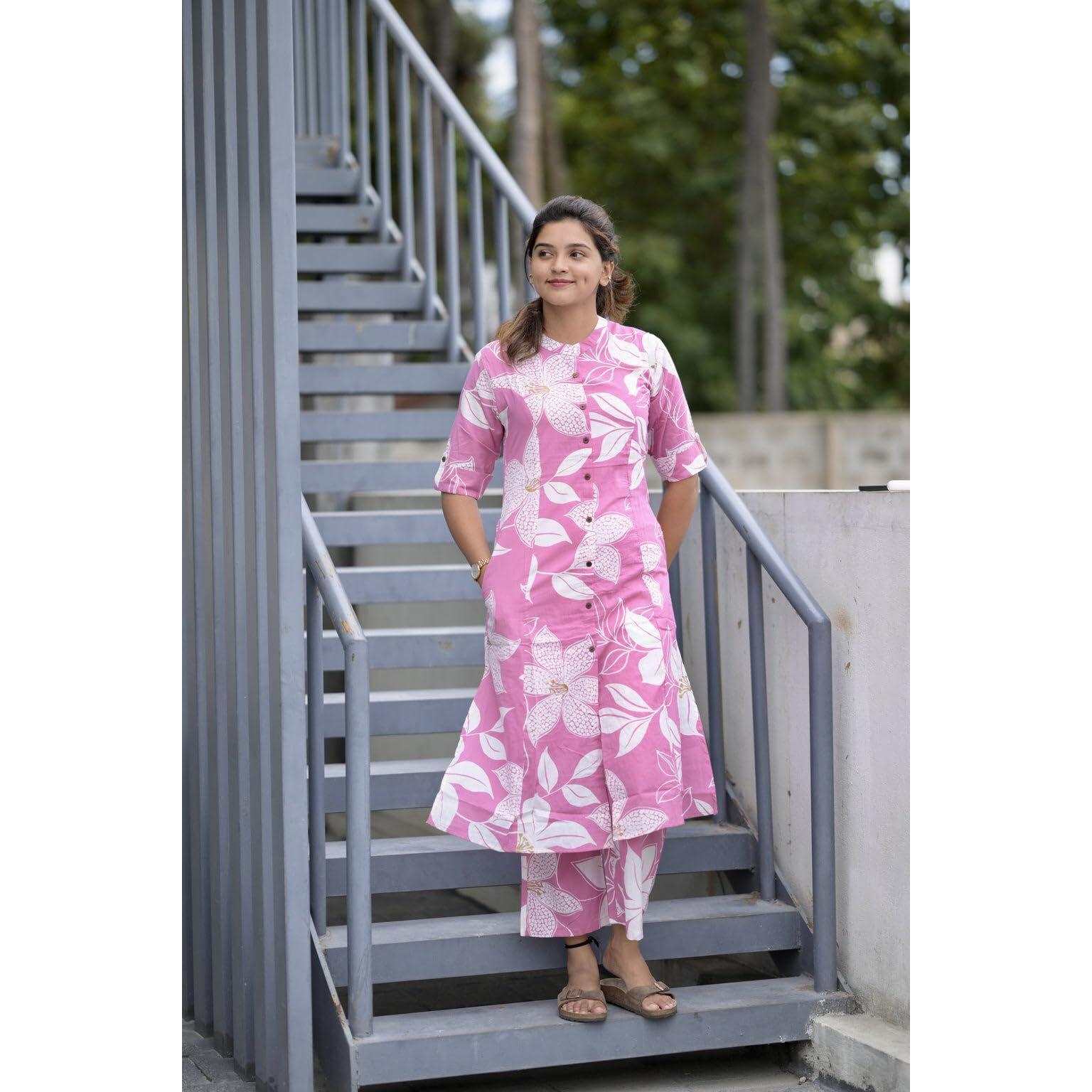 ANNI DESIGNER Women's Rayon Viscose Straight Printed Kurta with Pant (Sunoni Pink_XXL_Pink_XX-Large)