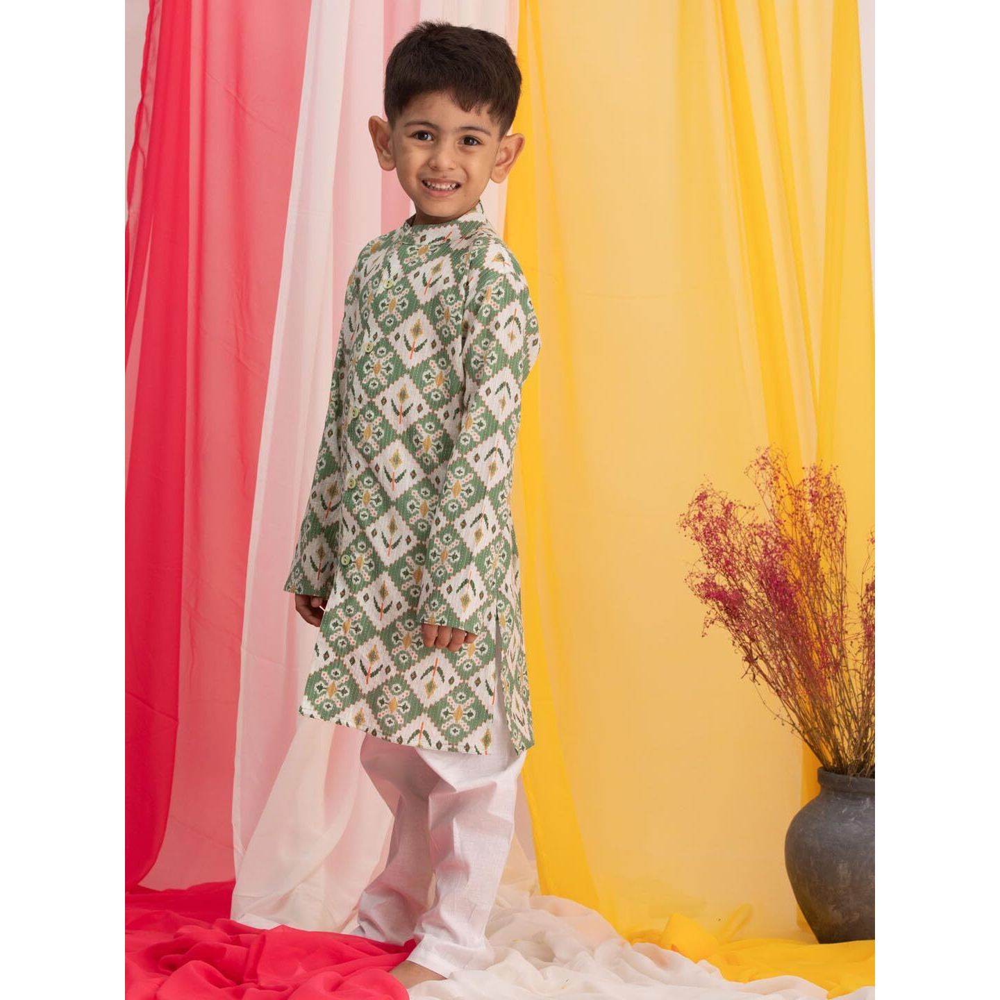 VASTRAMAY Boys' Green And White Kurta Pyjama Set_VASBK186GNnPWH_20