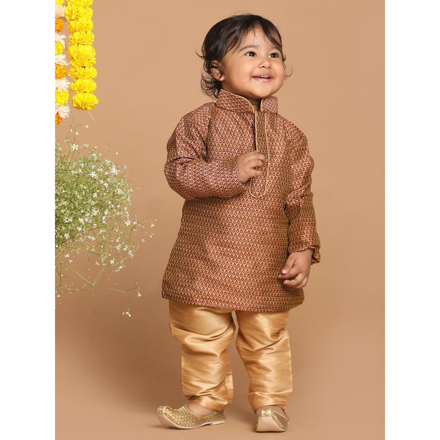VASTRAMAY Infant Boys Maroon and Rose Gold Silk Blend Kurta Pyjama Set_VSHISBK047MAnPRG_16