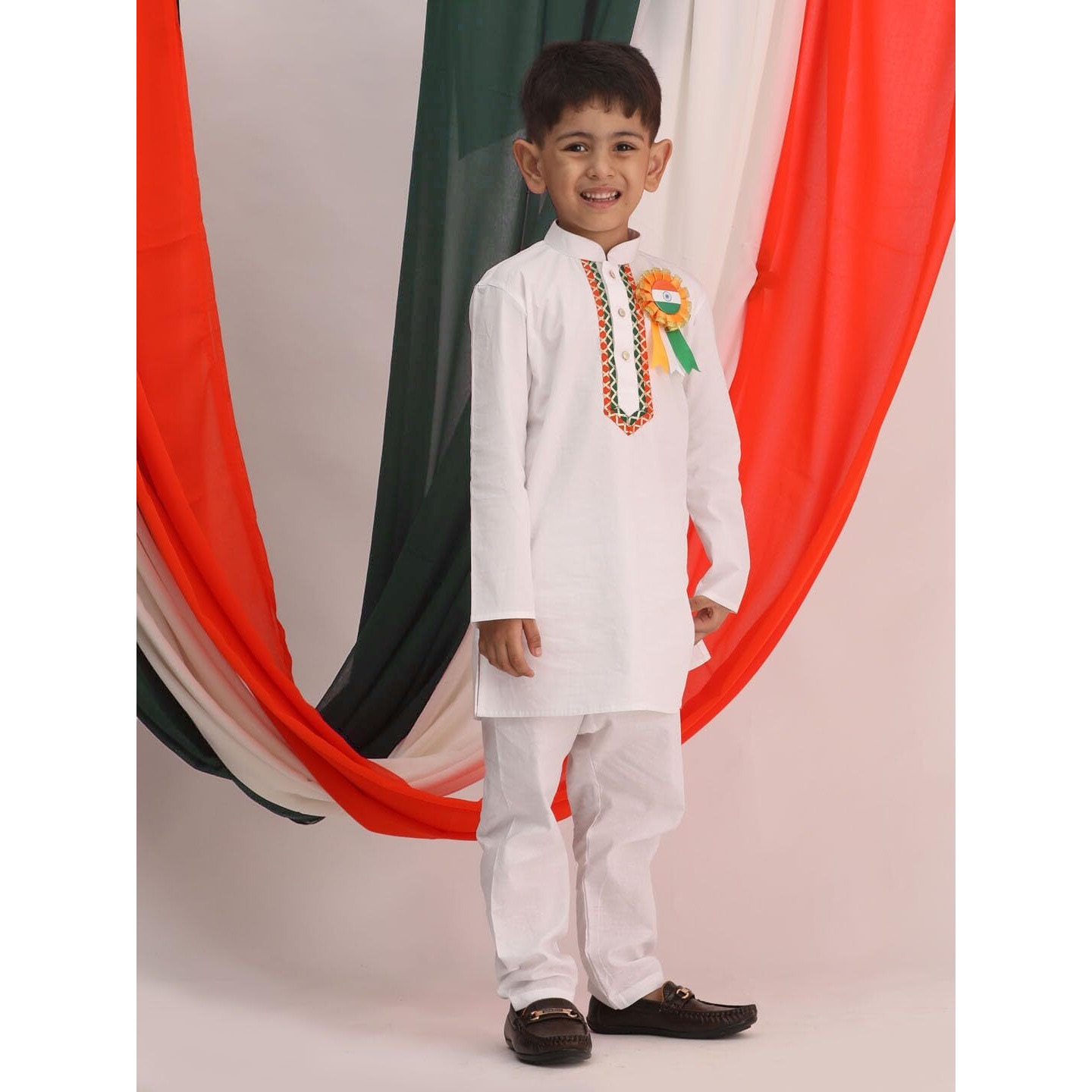 VASTRAMAY Boys' Traditional Ethnic Wear Cotton Kurta Pajama Set | Republic Day Special with Orange & Green Detailing