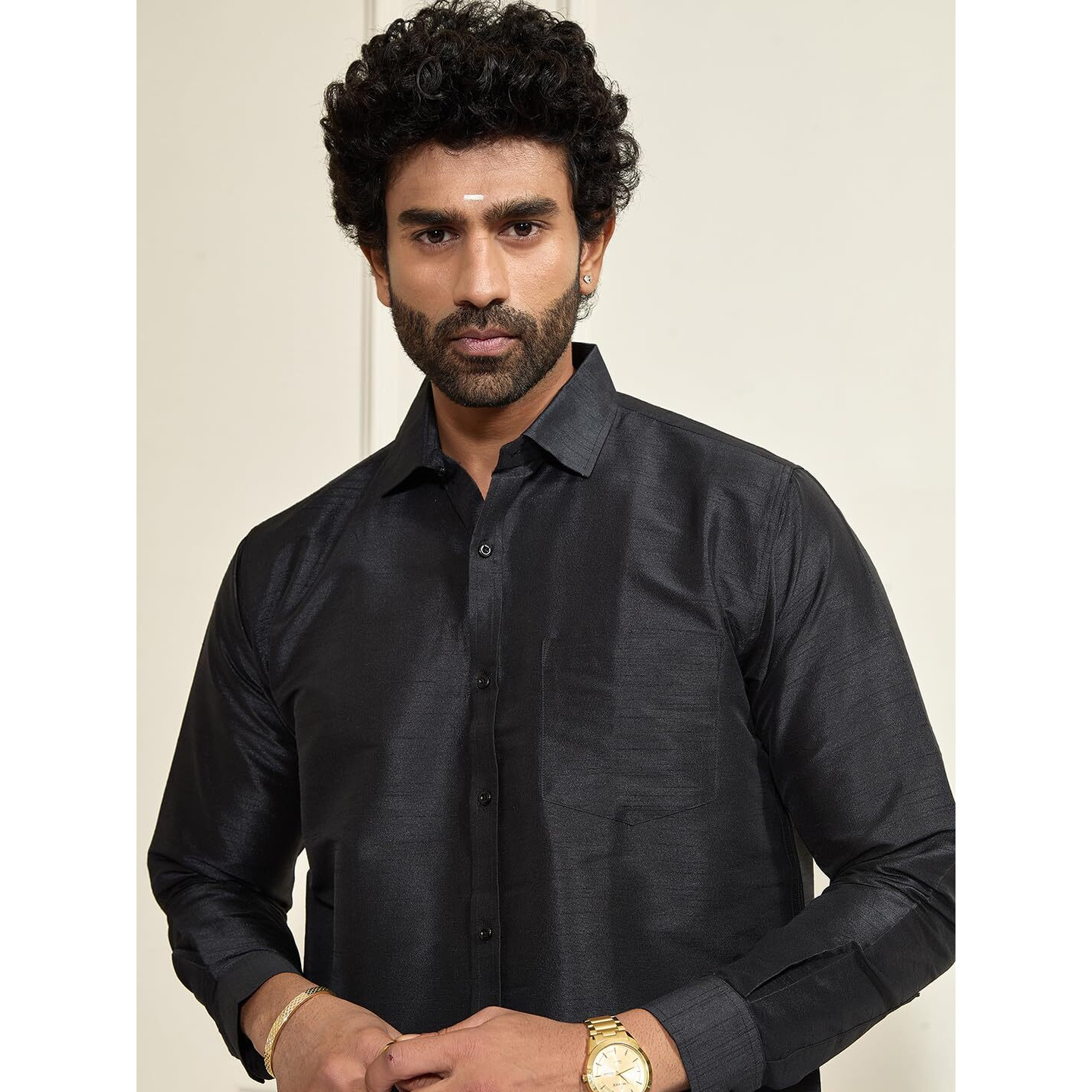 VASTRAMAY VM Mens Silk Blend Black Shirt - Effortless Style for Everyday Comfort | Ethnic South Indian Silk Shirt Full Sleeves | Modern Designs and Contemporary Fit_VASMSH002BL_46