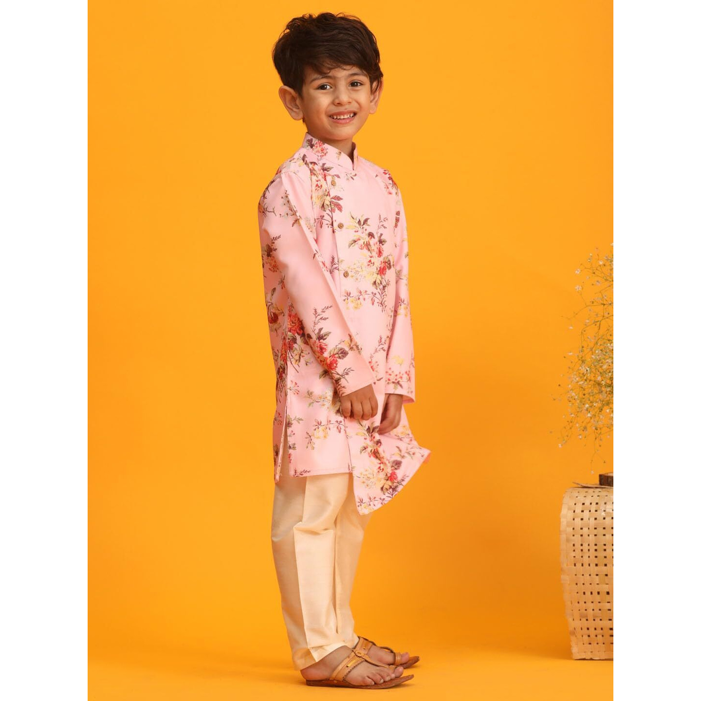 VASTRAMAY Boy's Multicolor Base Pink Kurta Pyjama Set_VASBK180PNnVPCR_26