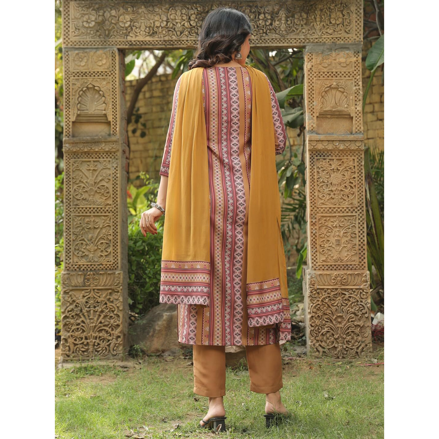 ANNI DESIGNER Women's Rayon Blend Straight Printed Kurta with Pant & Dupatta (MUKESH Multi_L_Multicolor_Large)