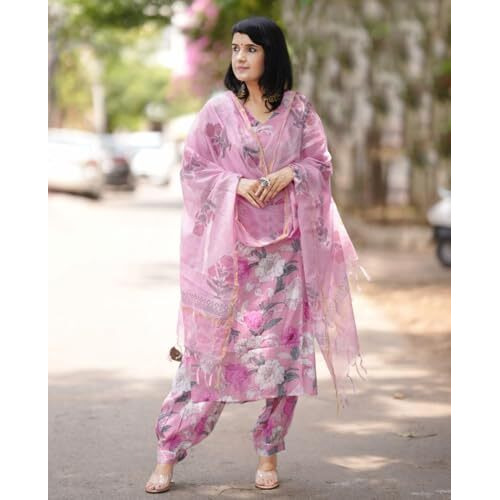 ANNI DESIGNER Women's Rayon Blend Straight Printed Kurta with Pant & Dupatta (Suragini Pink_S_Pink_Small)