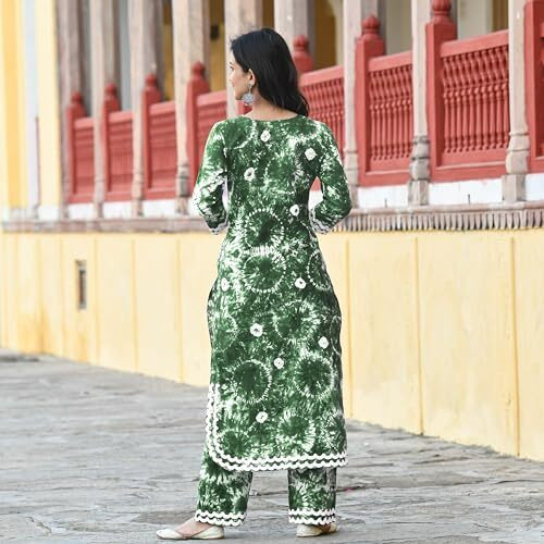 ANNI DESIGNER Women's Cotton Blend Printed Straight Kurta with Palazzo Set (Hand Block Green_S_Green_Small)