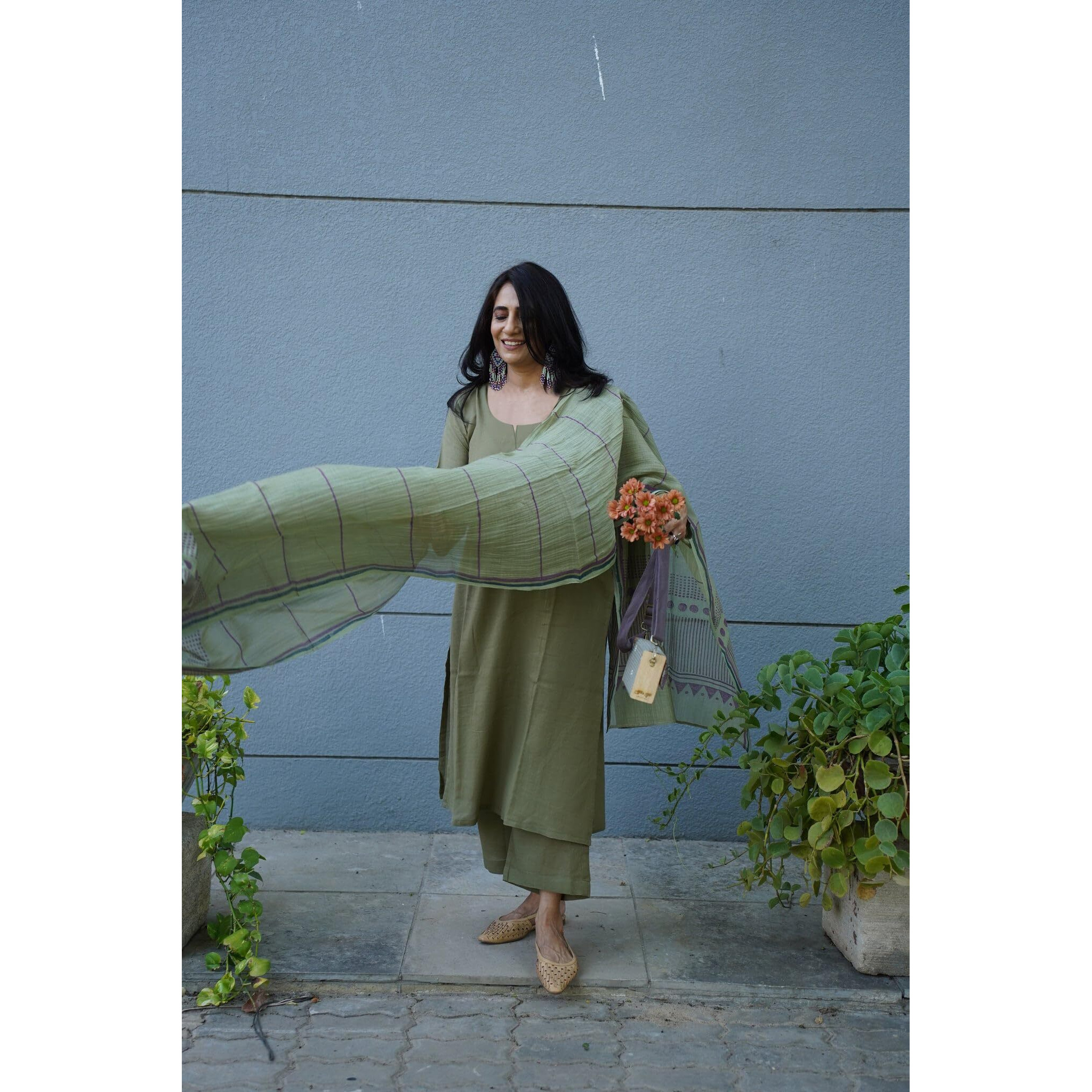 ANNI DESIGNER Women's Rayon Blend Straight Solid Kurta with Pant & Dupatta (Raja Saab Green-VKS01_XXL_Green_XX-Large)