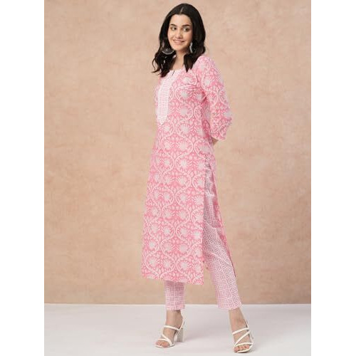 ANNI DESIGNER Women's Cotton Blend Straight Printed Kurta with Pant (OD18 Pink_S_Pink_Small)