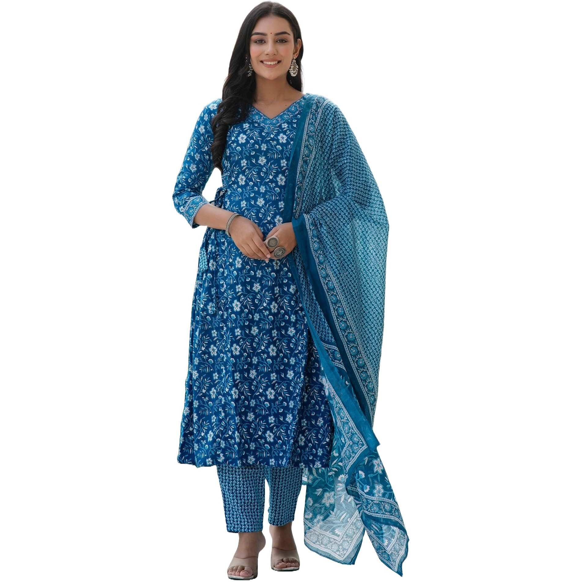 KLOSIA Women Blue Floral Printed Straight Kurta Pant Set with Dupatta | Medium