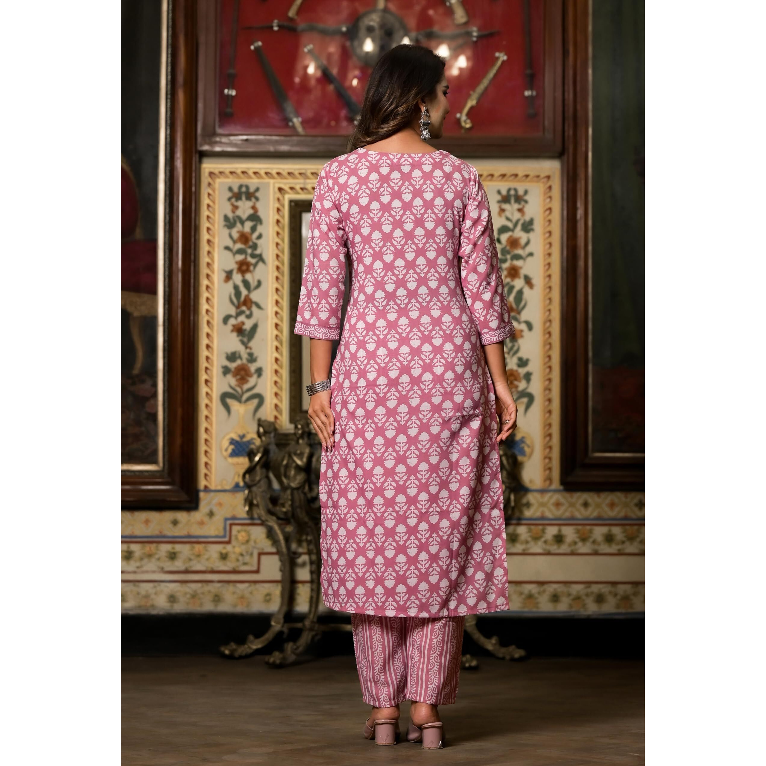 KLOSIA Women's Viscose Printed Straight Kurta and Pant Set With Dupatta (Pink) for Casual, Office Wear, Party, Wedding, Regular & Festive (Medium)