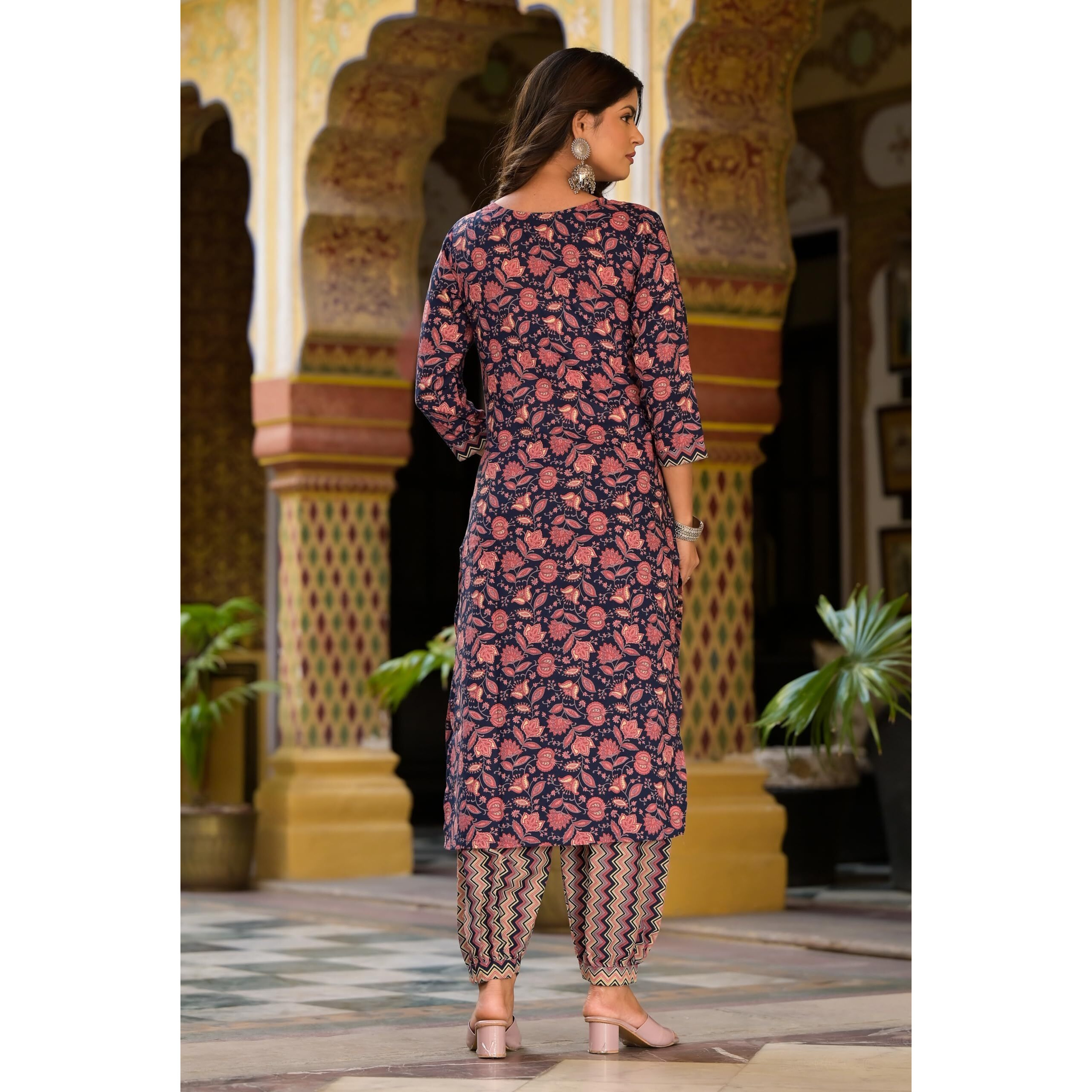 KLOSIA Viscose Women Pink & Indigo Blue Floral Printed Straight Kurta And Pant Set With Dupatta | Kurta Set For Women | Ethnic Set | S, M, L, XL, XXL