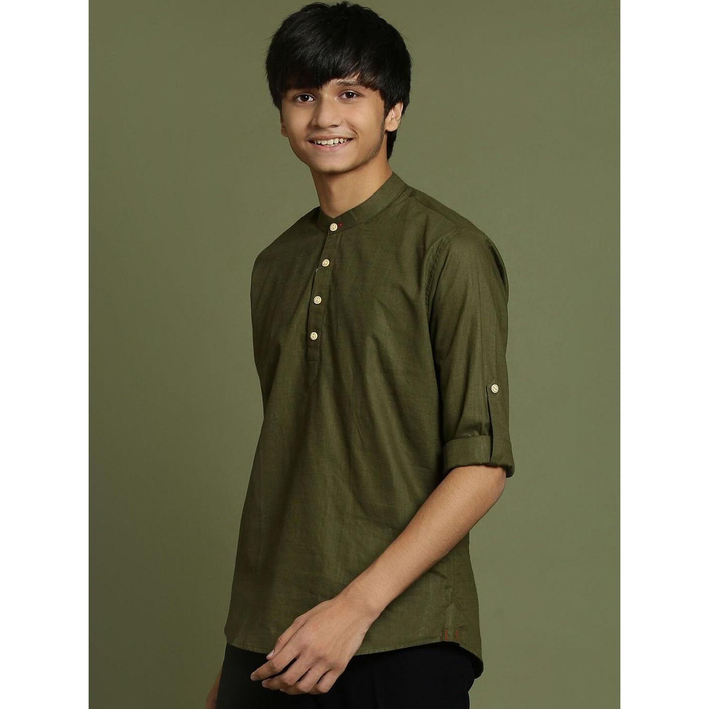 VASTRAMAY YUVA Boys' Dark Green Short Kurta_VYUVBXK015MI_36L