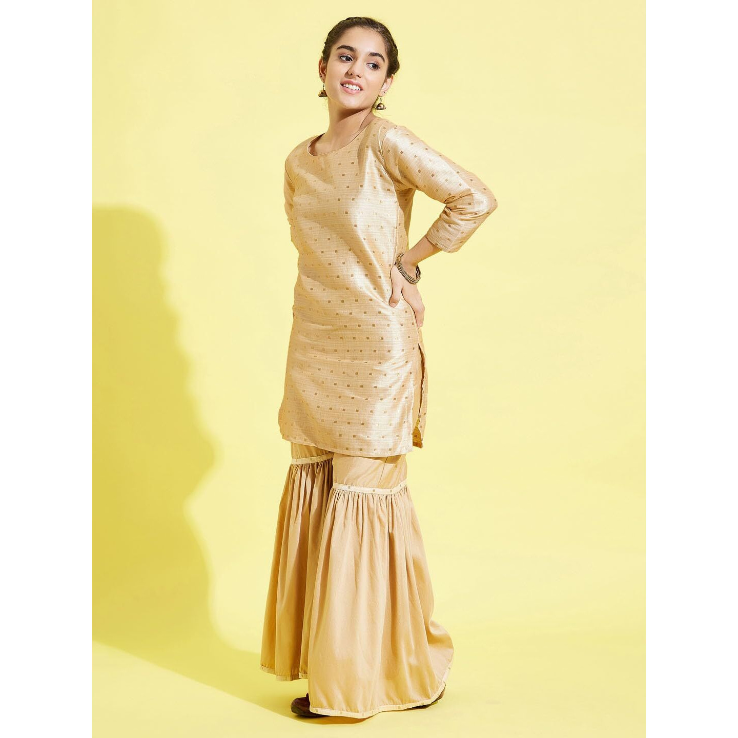 VASTRAMAY YUVA Girls' Beige and Rose Gold Kurta and Sharara Set_VYUVGK001GOnRG_36