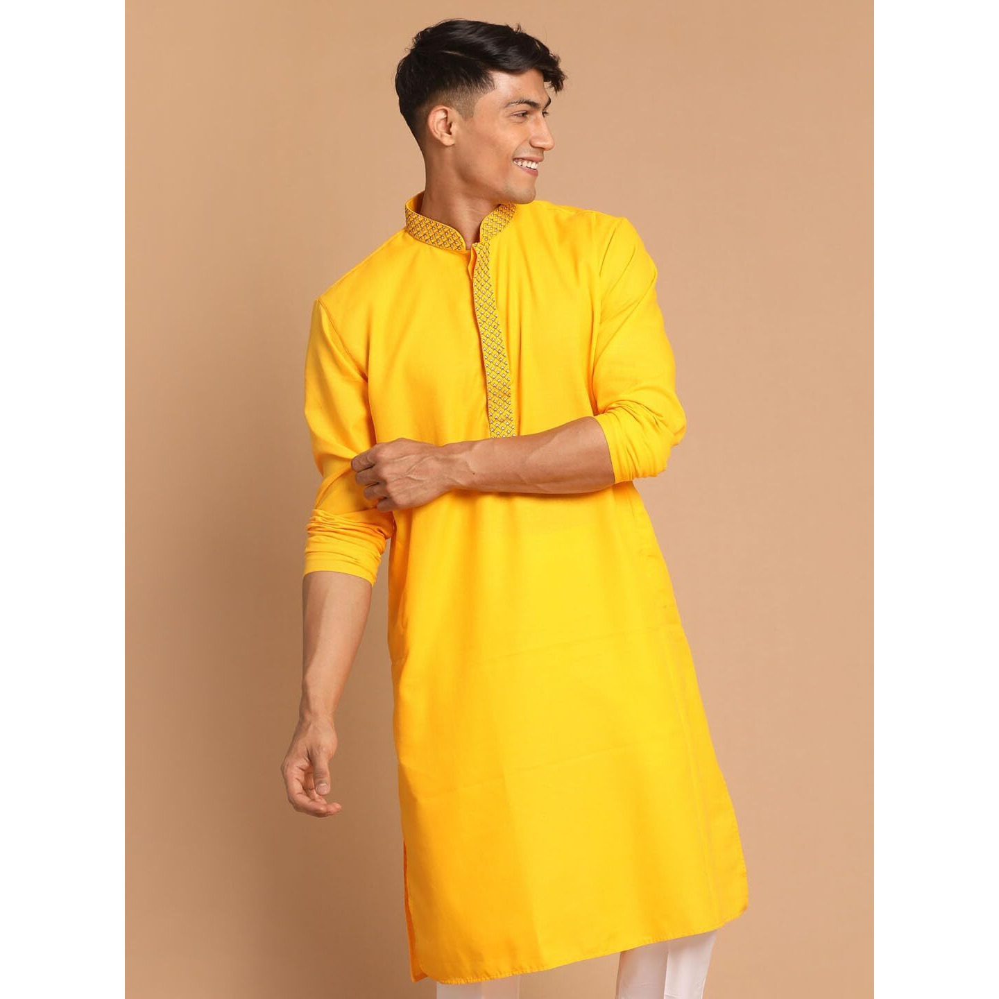 VASTRAMAY Men's Yellow Cotton Blend Kurta-VASMK156YW_40