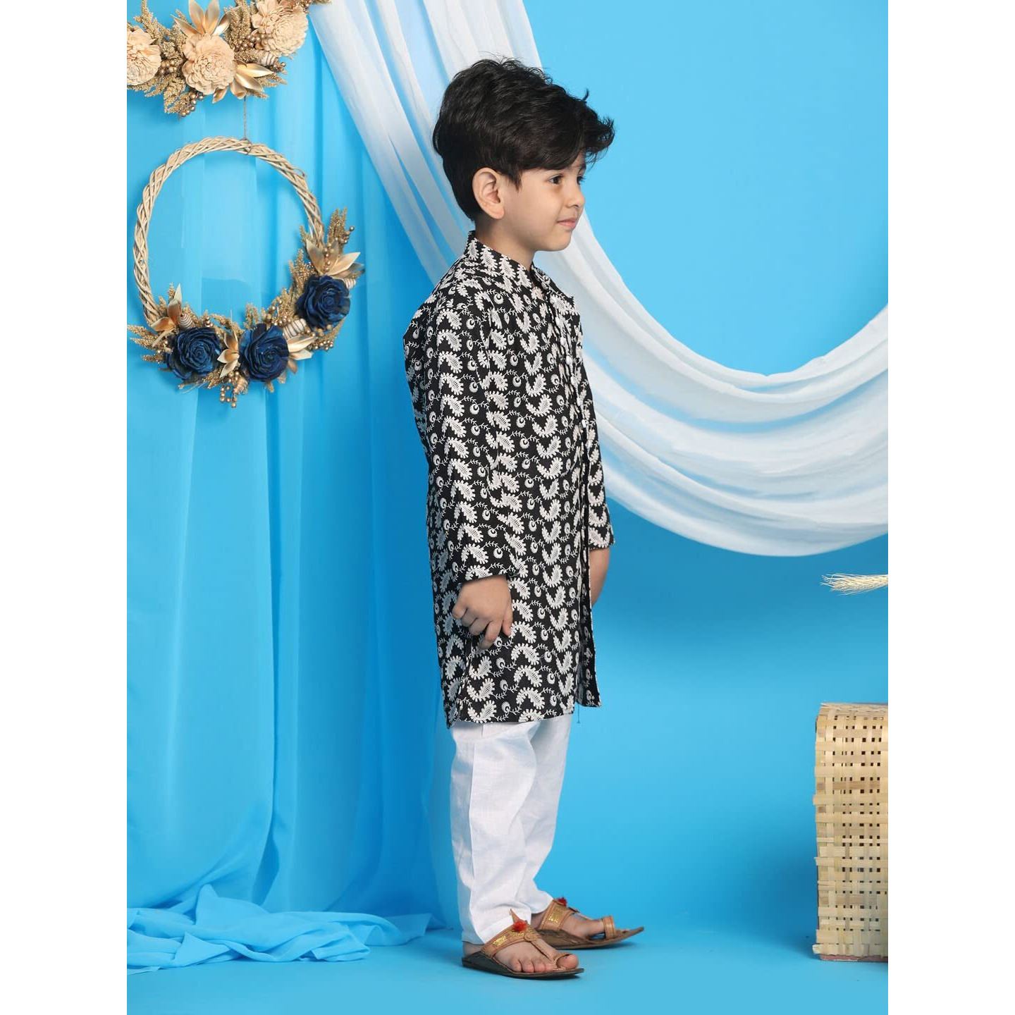 VASTRAMAY Boys' Black And White Kurta Pyjama Set | Classic Ensemble Of Lukhnowi Chikankari Kurta & Pyjama for Navratri, Diwali & Festive Celebrations - Stylish and Comfortable Indian Outfit for Kids