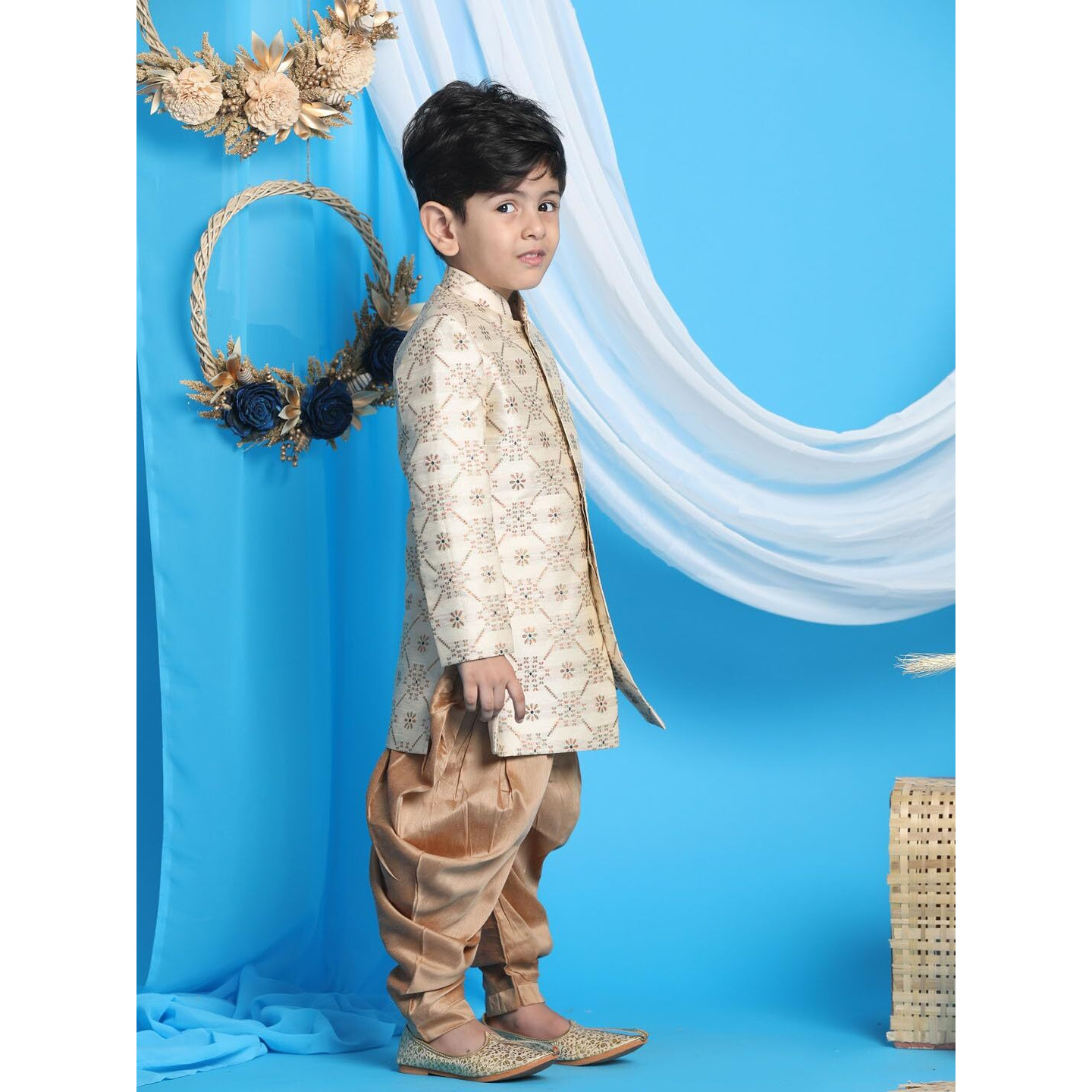 VASTRAMAY Boys' Beige And Brown Sherwani Set_VASBSW027nCDRG_24