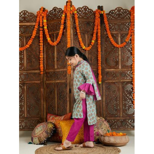 VASTRAMAY Girls' Green and Pink Kurta, Pant and Dupatta_VASGKP016GN_30
