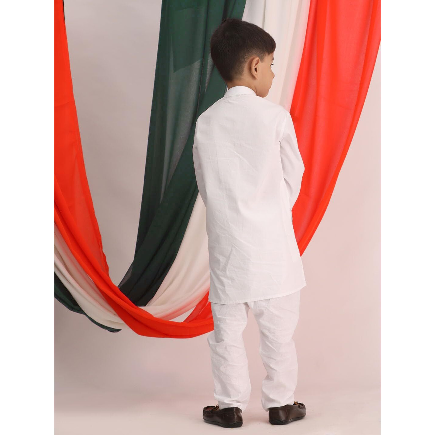 VASTRAMAY Boys' Traditional Ethnic Wear Cotton Kurta Pajama Set | Republic Day Special with Orange & Green Detailing