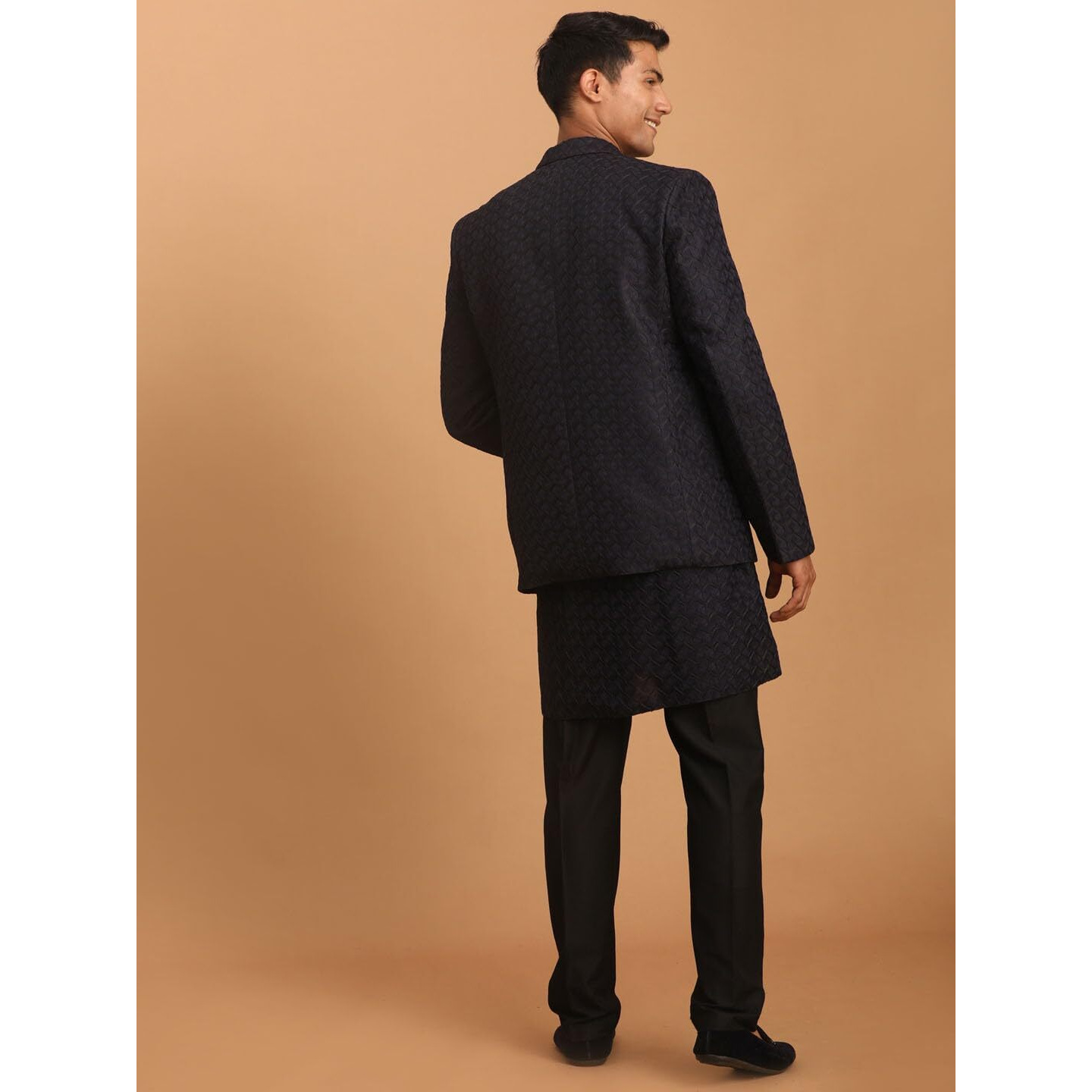 VASTRAMAY Men's Navy Blue And Black Silk Blend Jacket, Kurta and Pyjama Set | Imported Jacquard Fabric Blazer Kurta Set For Men