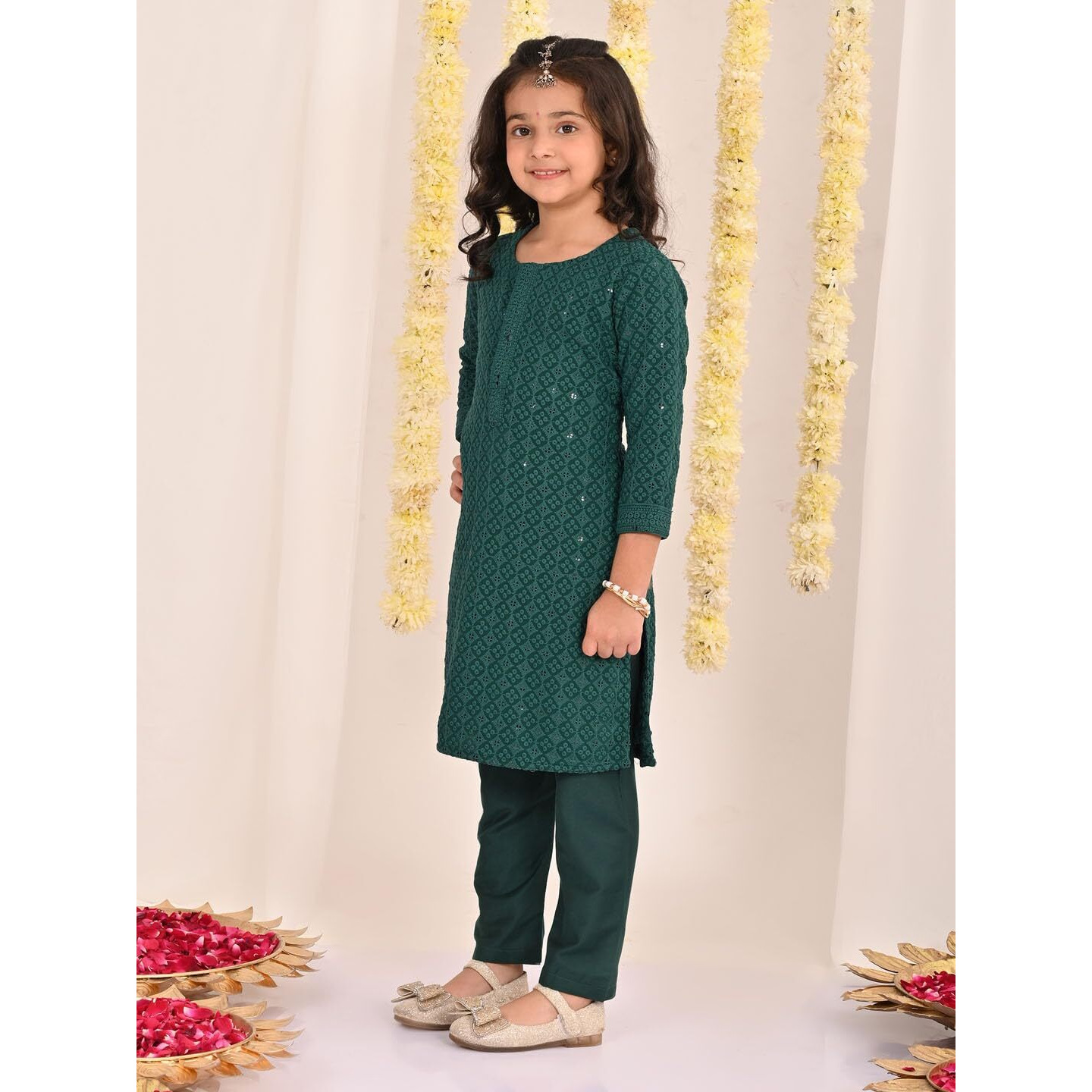 VASTRAMAY Girls' Green Kurta And Pant Set_VASGKP050GN_30