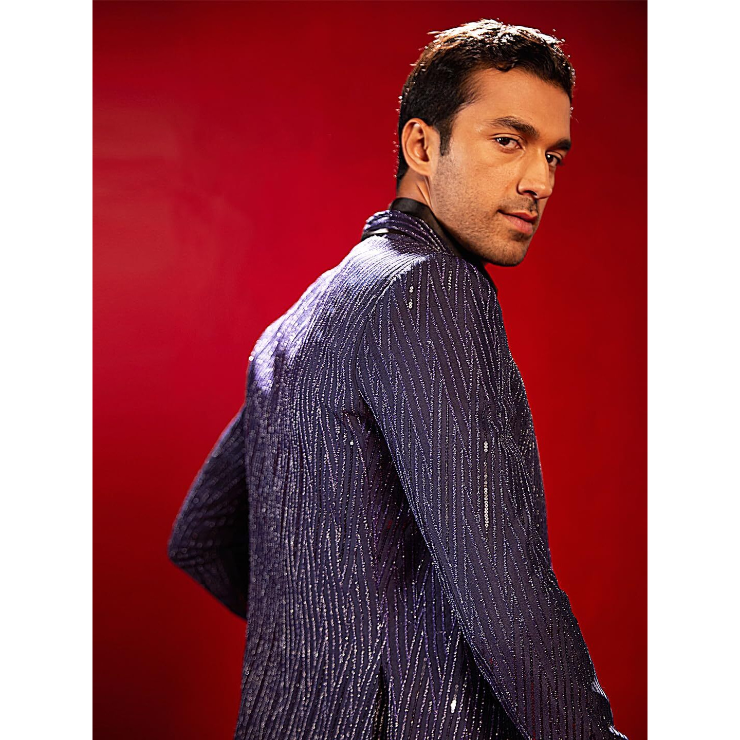 VASTRAMAY Men's Navy Blue Silk Blend Blazer_VSHRMCT028NB_38