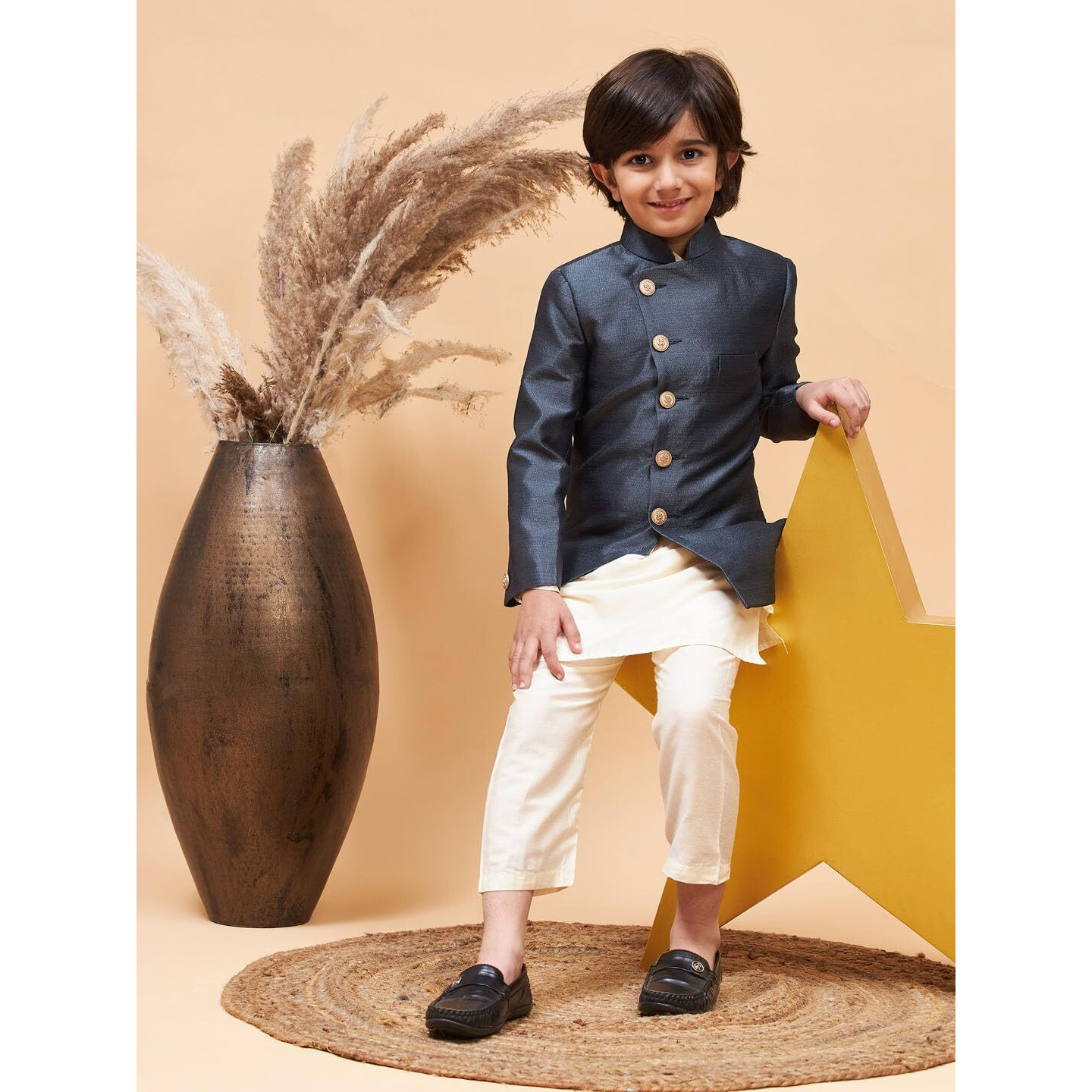 VASTRAMAY Boys' Grey And Cream Indowestern Set_VASBCO007GY_32