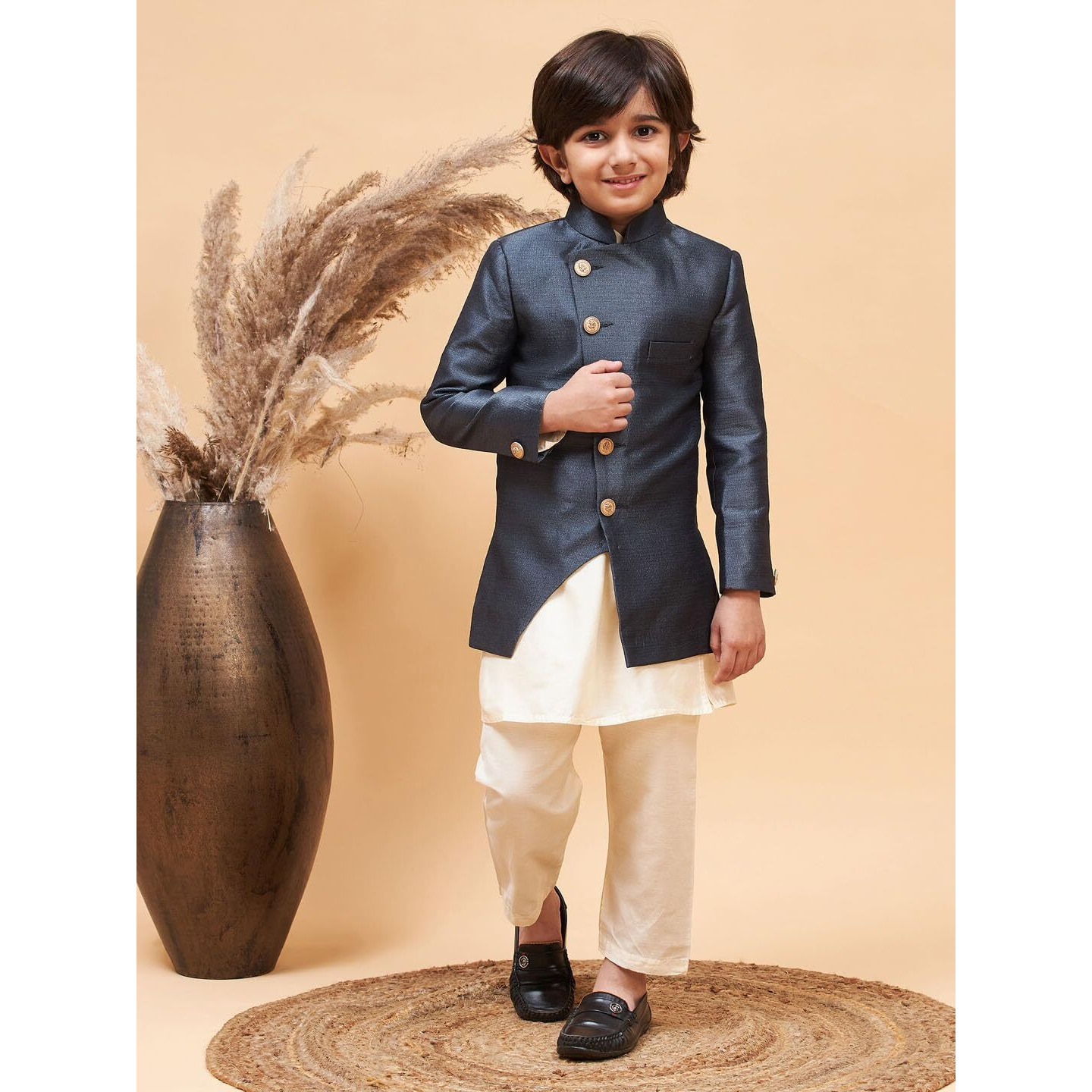 VASTRAMAY Boys' Grey And Cream Indowestern Set_VASBCO007GY_32