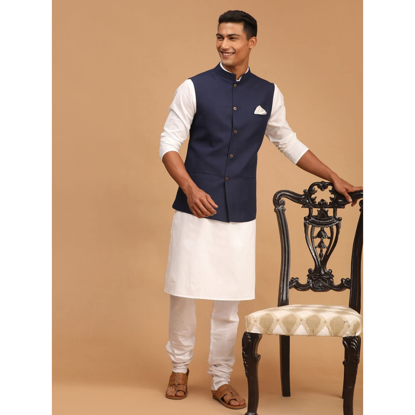 VASTRAMAY Men's Navy Blue And White Cotton Blend Jacket, Kurta and Pyjama Set-VASMJ061NBnK007WHnPCWH_40