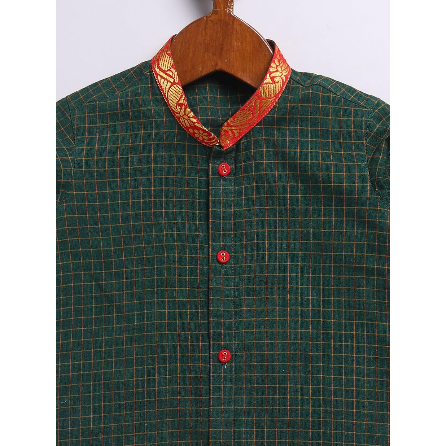 VASTRAMAY Infant Boys Green Cotton Kurta And Mundu Set For Infants.