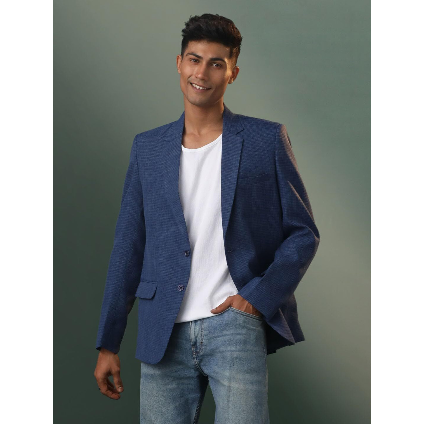 VASTRAMAY Men's Jute Silk Blazer I All Printed Checked Slim Fit Blazer I Everyday Casuals Festive Blazer for Men_VSHVMCT032BU_42 Blue