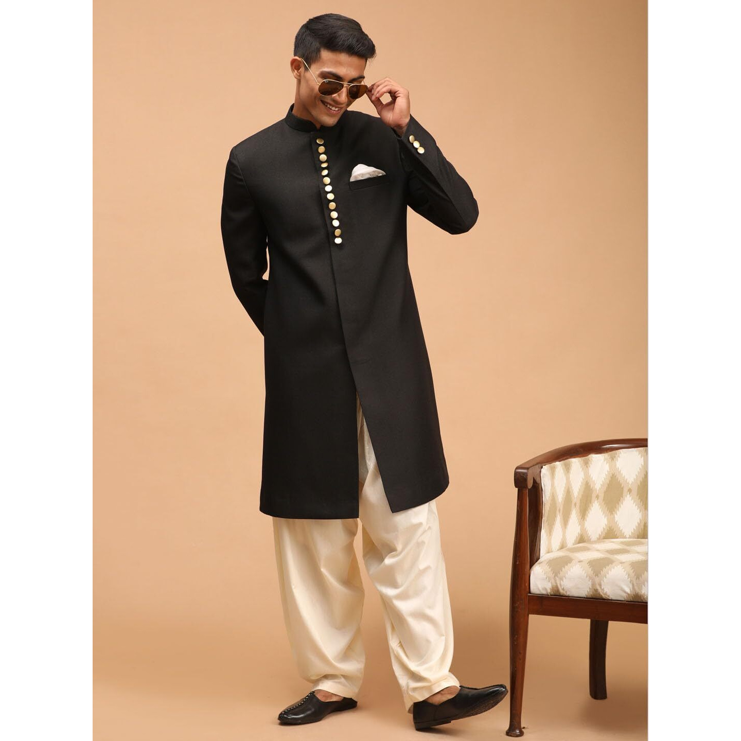 VASTRAMAY Men's Black And Cream Viscose Sherwani Set-HY5_VASMSW029BLnPTYCR_42