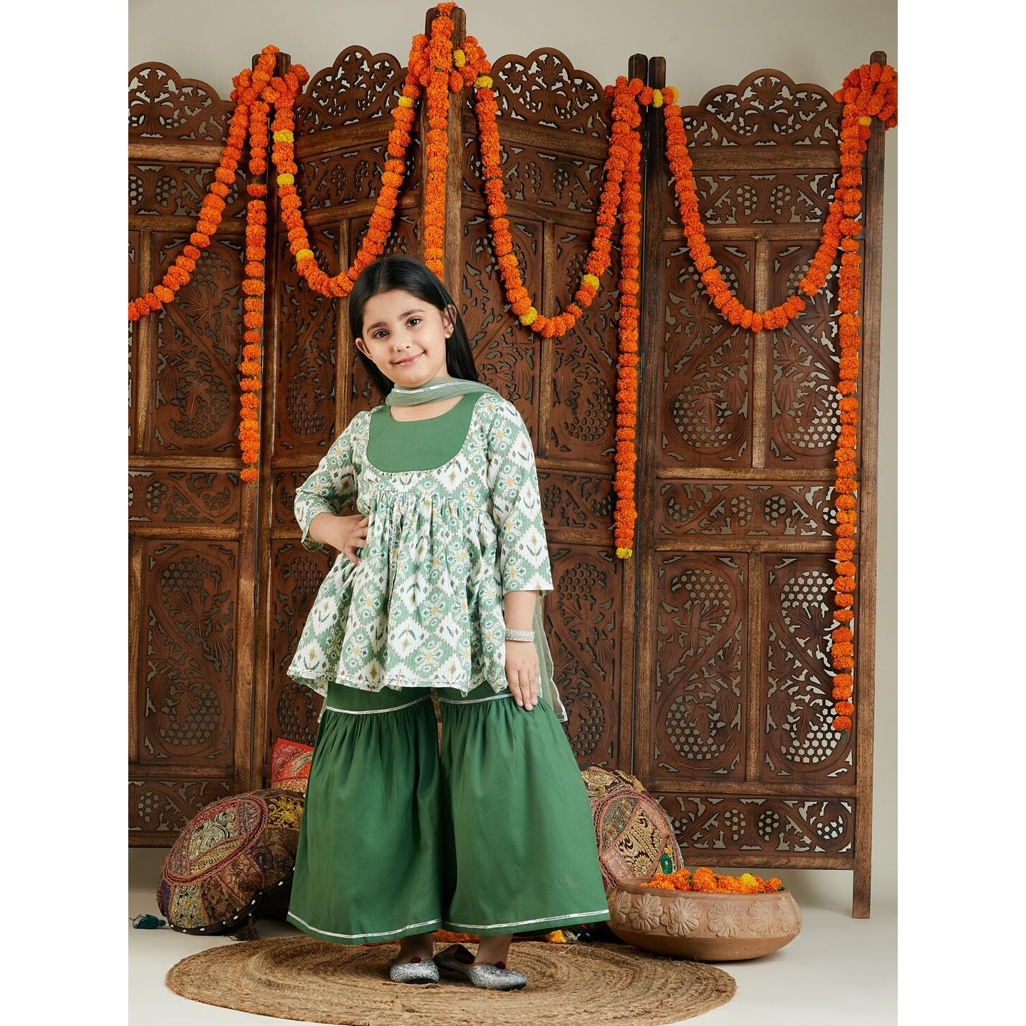 VASTRAMAY Girls' Green Kurta Pant Set_VASGKP025GN_32L