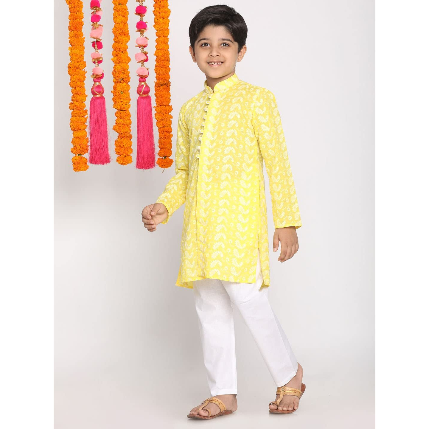 VASTRAMAY Boys' Mustard And White Kurta Pyjama Set | Classic Ensemble Of Lukhnowi Chikankari Kurta & Pyjama for Navratri, Diwali & Festive Celebrations - Stylish and Comfortable Indian Outfit for Kids