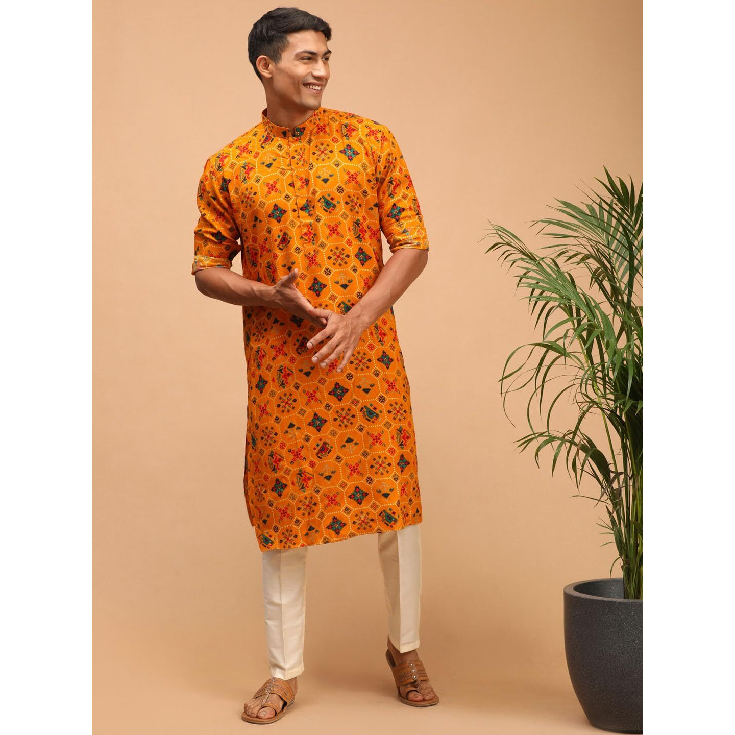 VASTRAMAY Men's Cotton Mix Yellow Kurta And Cream Pyjama Set_VASMK160YWnPANT002CR_38