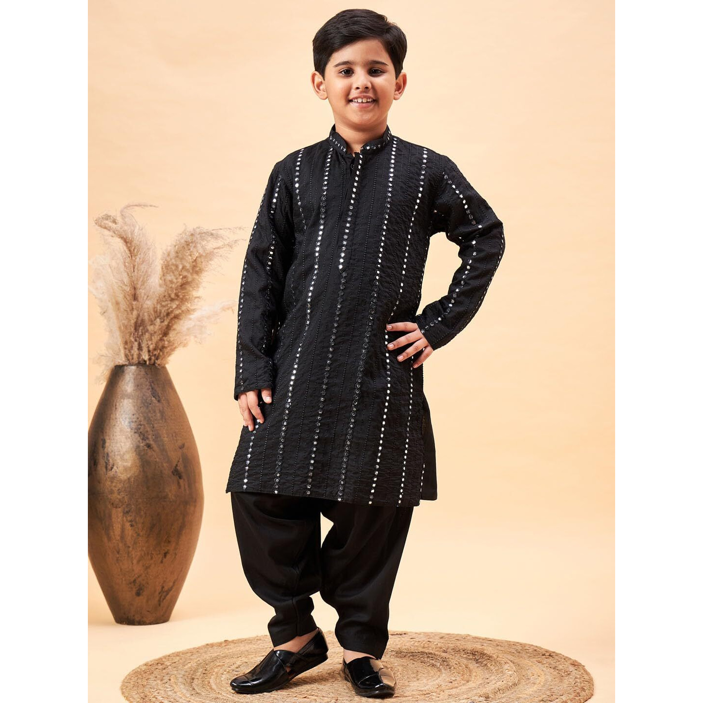 VASTRAMAY Boys' Black Kurta Patiala Set_VASBK154BLnPTYBL_28